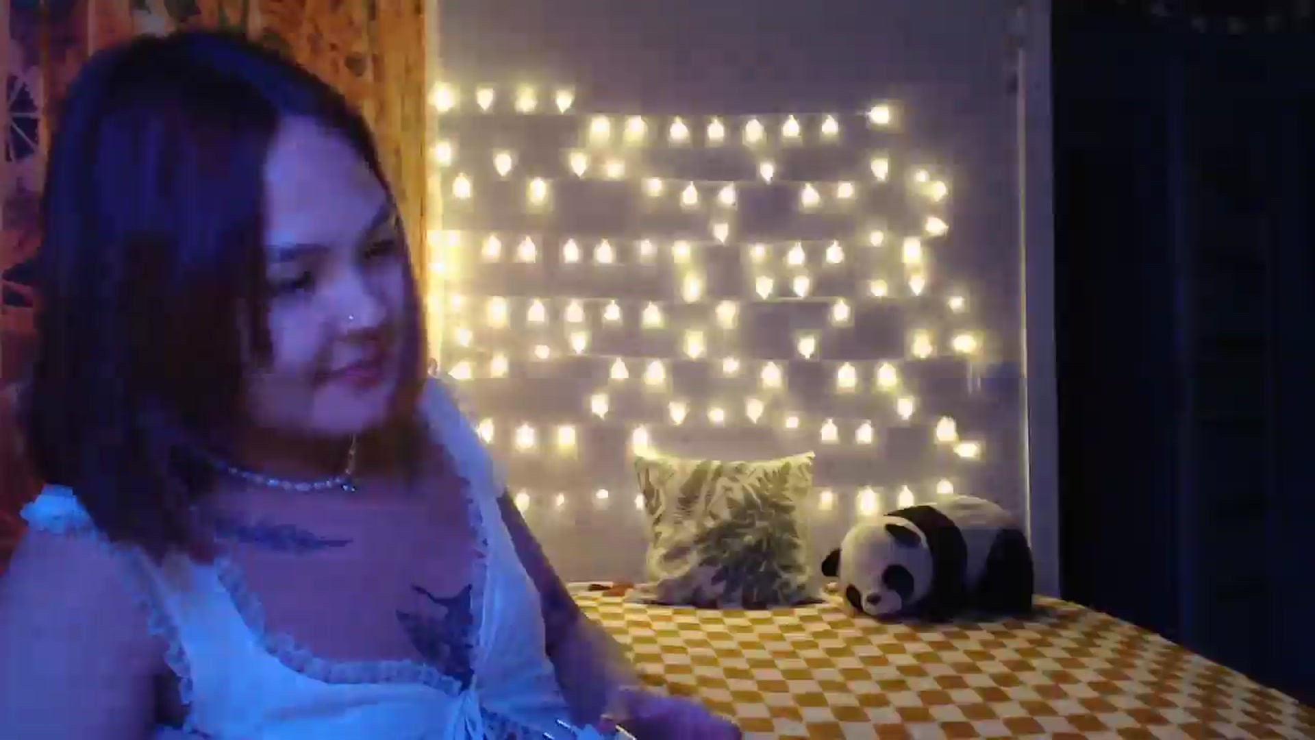 Gallery image thumbnail from Kylie_X's myfreecams stream on, 01/24/2025, 14:40 image 15 of 20
