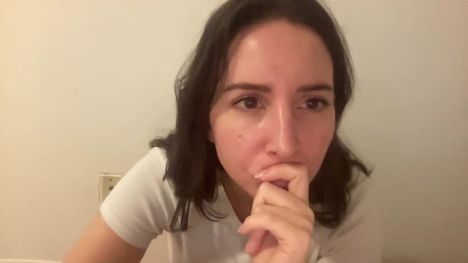 Gallery image thumbnail from Kyliekent's myfreecams stream on, 07/30/2023, 03:04 image 12 of 20