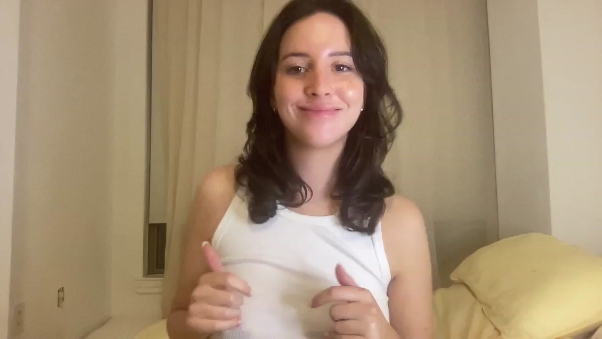 Gallery image thumbnail from Kyliekent's myfreecams stream on, 08/17/2023, 02:25 image 3 of 20