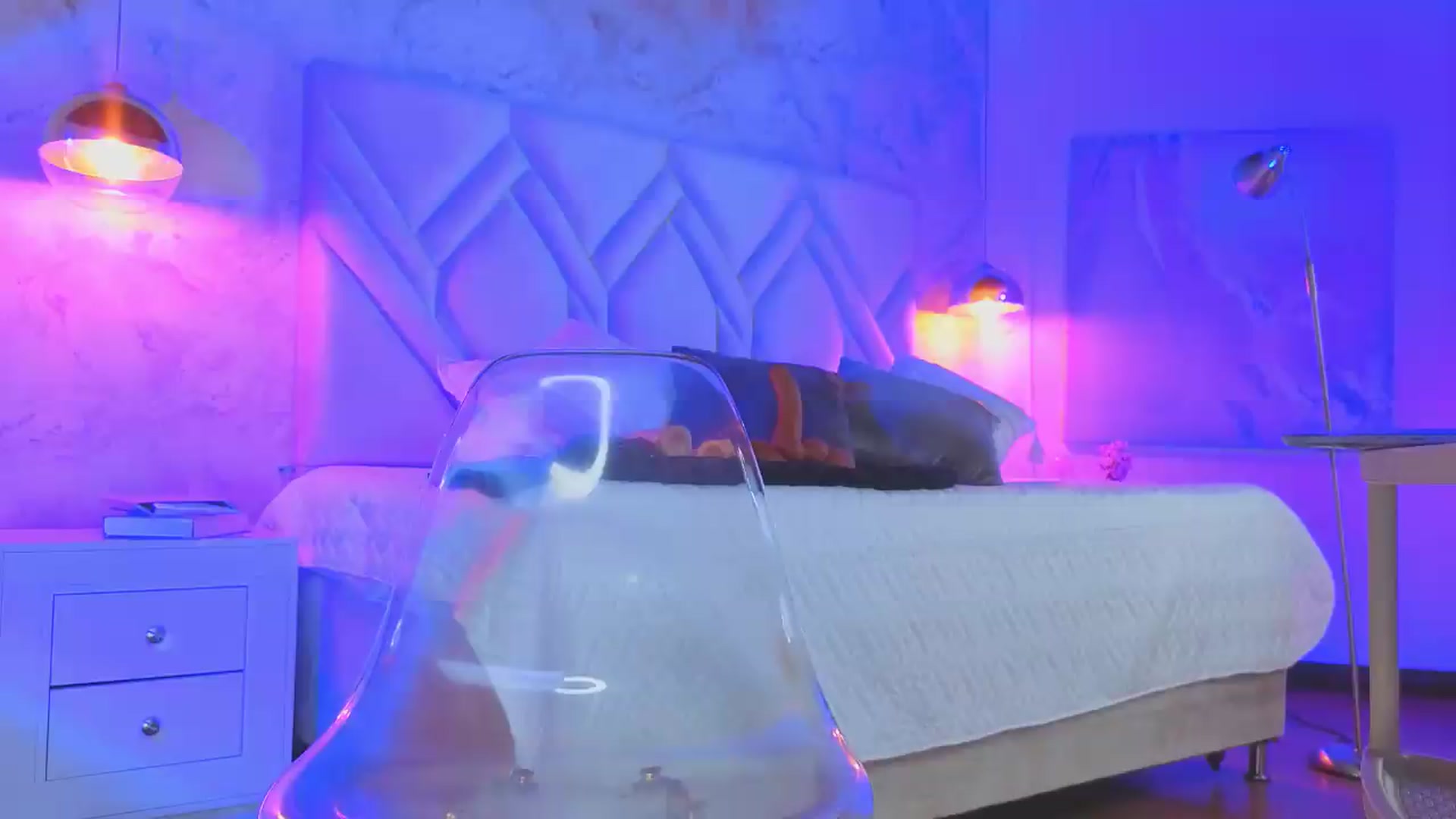 Gallery image thumbnail from Kylle2050's myfreecams stream on, 05/30/2026, 12:26 image 17 of 20