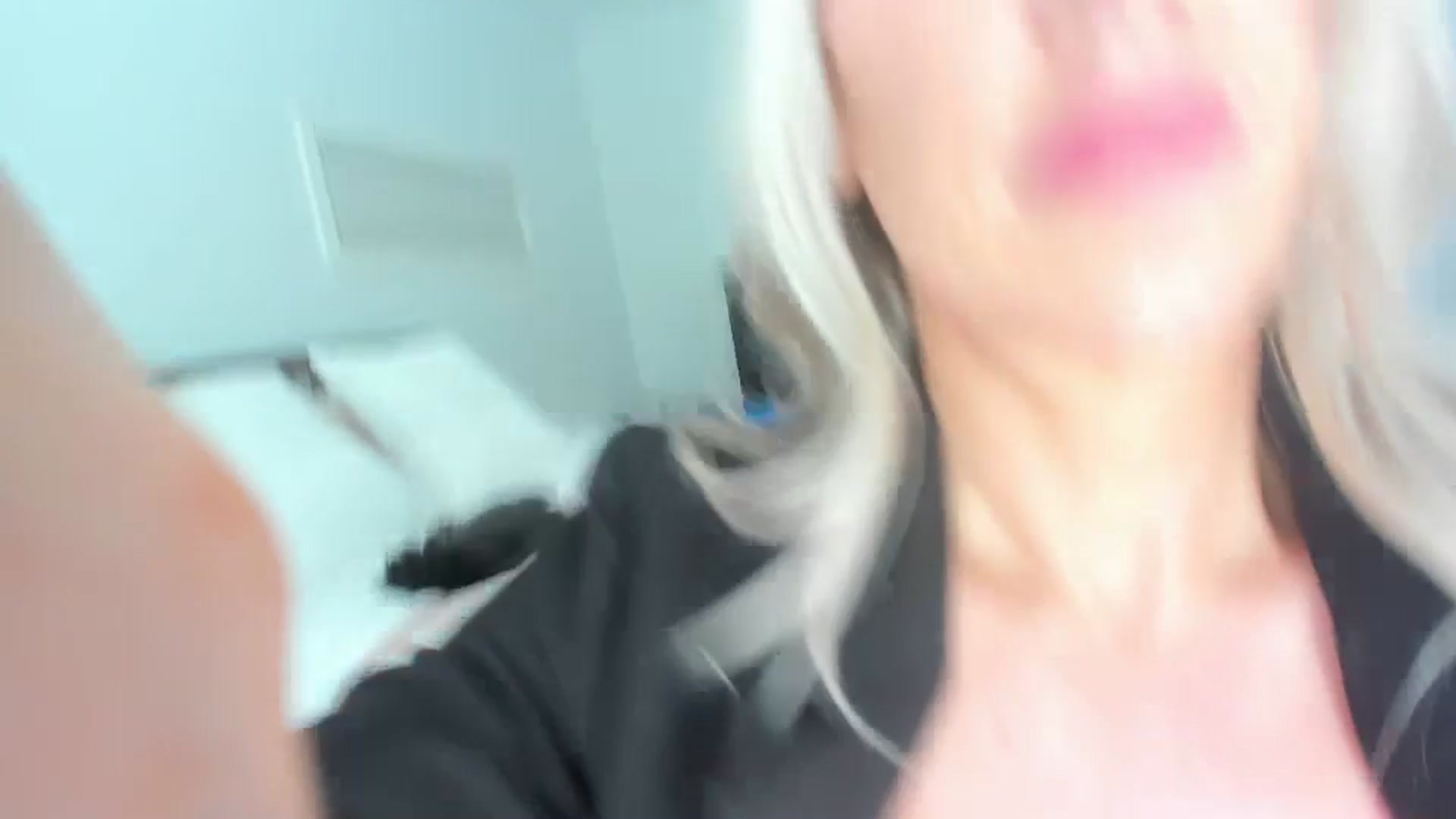 Gallery image thumbnail from Kymmmy's myfreecams stream on, 05/16/2024, 22:37 image 16 of 20