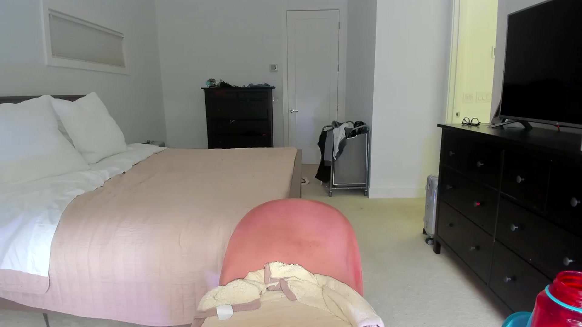 Gallery image thumbnail from Kymmmy's myfreecams stream on, 07/03/2024, 20:39 image 5 of 20