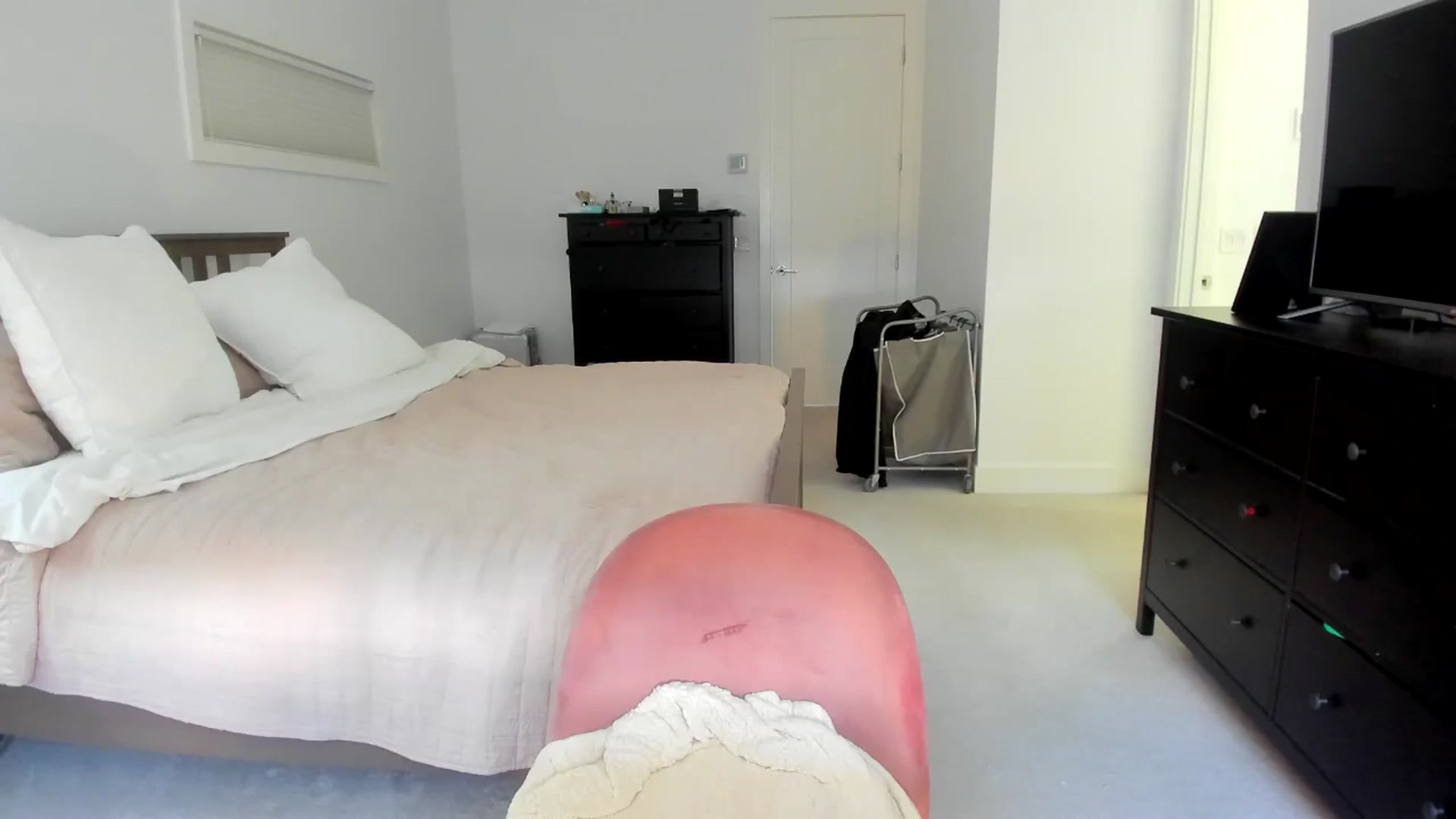 Gallery image thumbnail from Kymmmy's myfreecams stream on, 09/01/2024, 20:58 image 20 of 20