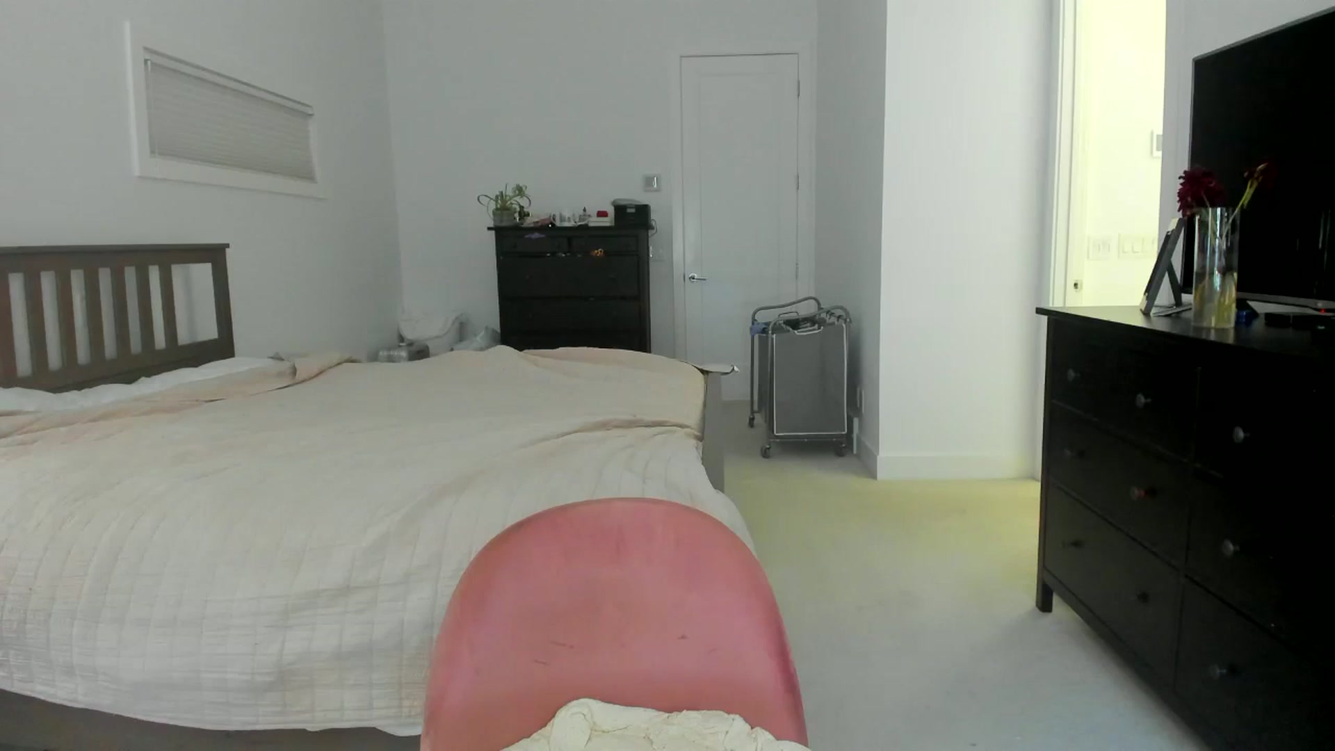 Gallery image thumbnail from Kymmmy's myfreecams stream on, 06/19/2025, 20:33 image 3 of 20