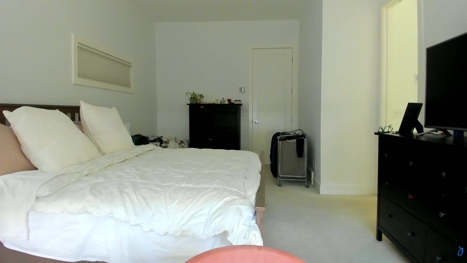 Gallery image thumbnail from Kymmmy's myfreecams stream on, 11/01/2025, 21:03 image 15 of 20
