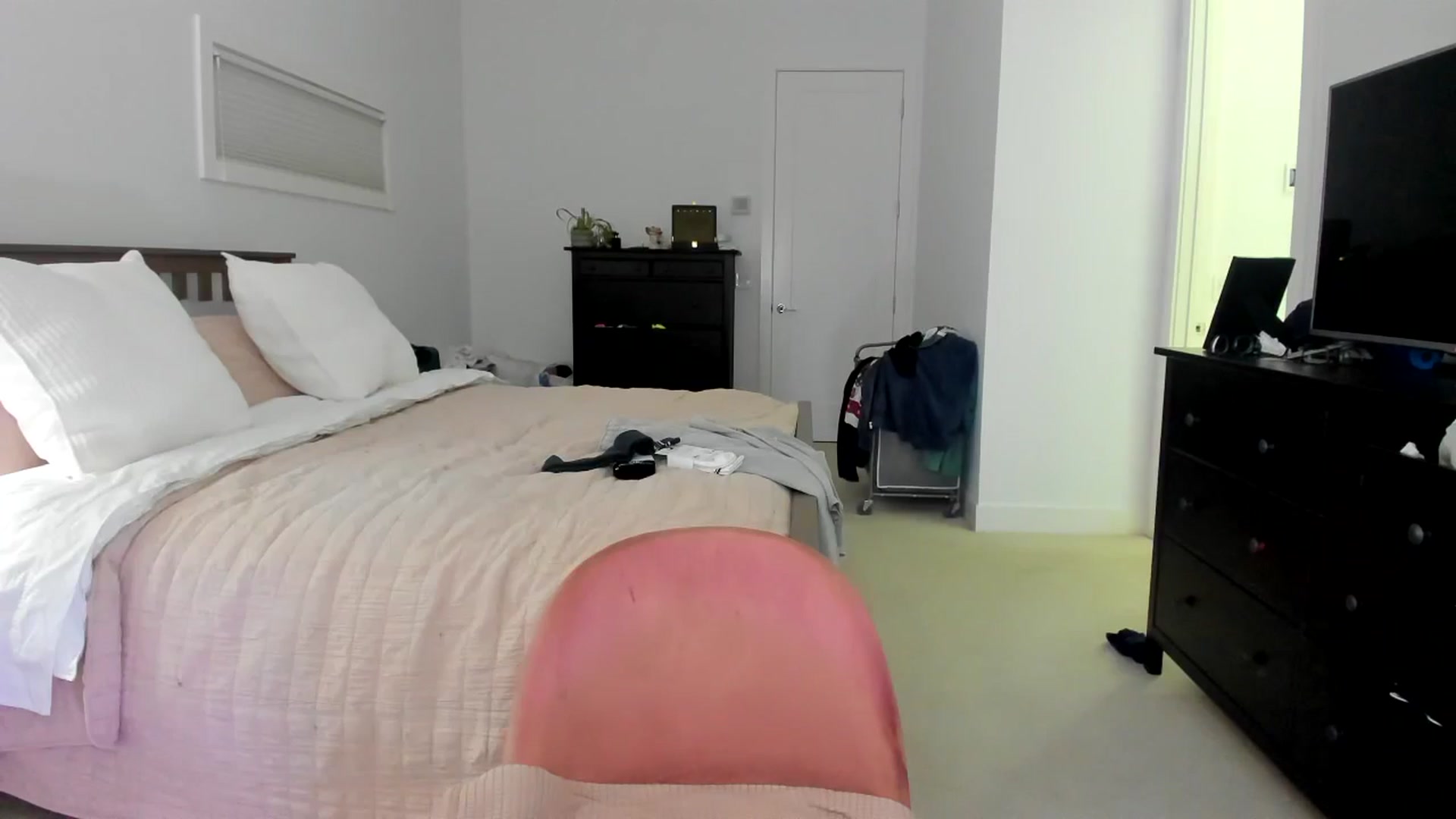 Gallery image thumbnail from Kymmmy's myfreecams stream on, 12/26/2025, 24:00 image 5 of 20
