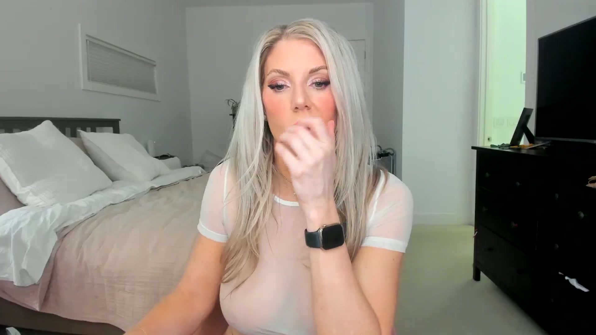Gallery image thumbnail from Kymmmy's myfreecams stream on, 03/14/2026, 23:39 image 3 of 20
