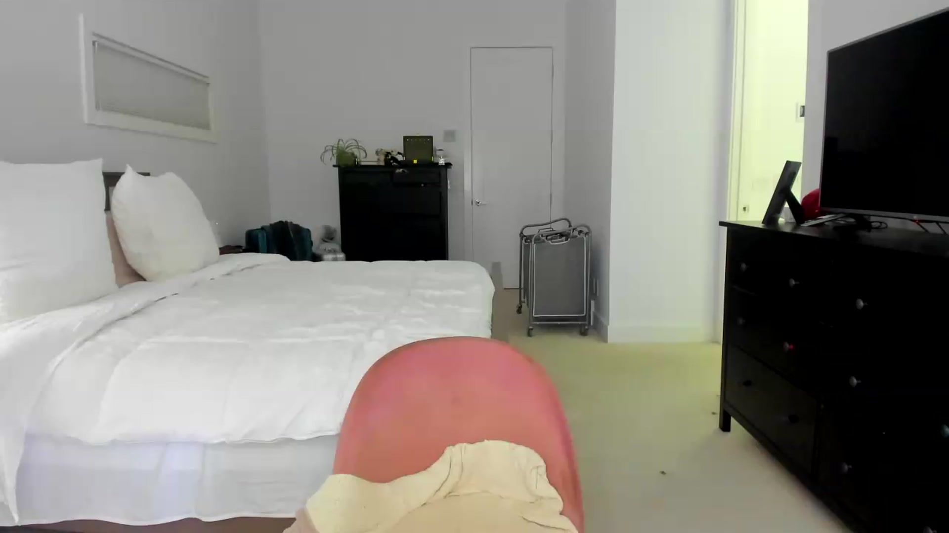 Gallery image thumbnail from Kymmmy's myfreecams stream on, 08/10/2026, 23:52 image 20 of 20