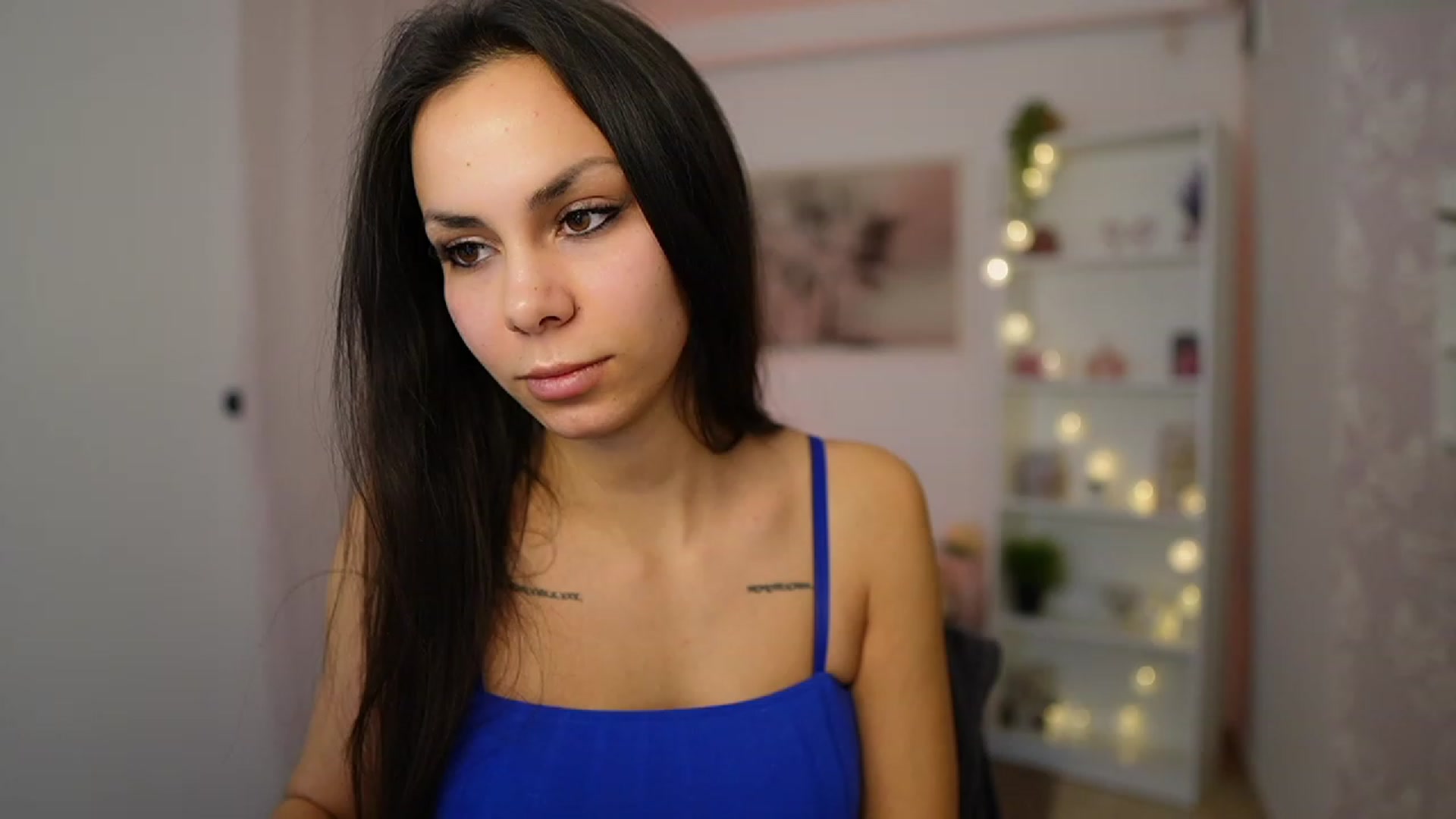 Gallery image thumbnail from Kyra_Angel's myfreecams stream on, 01/26/2024, 19:50 image 14 of 20