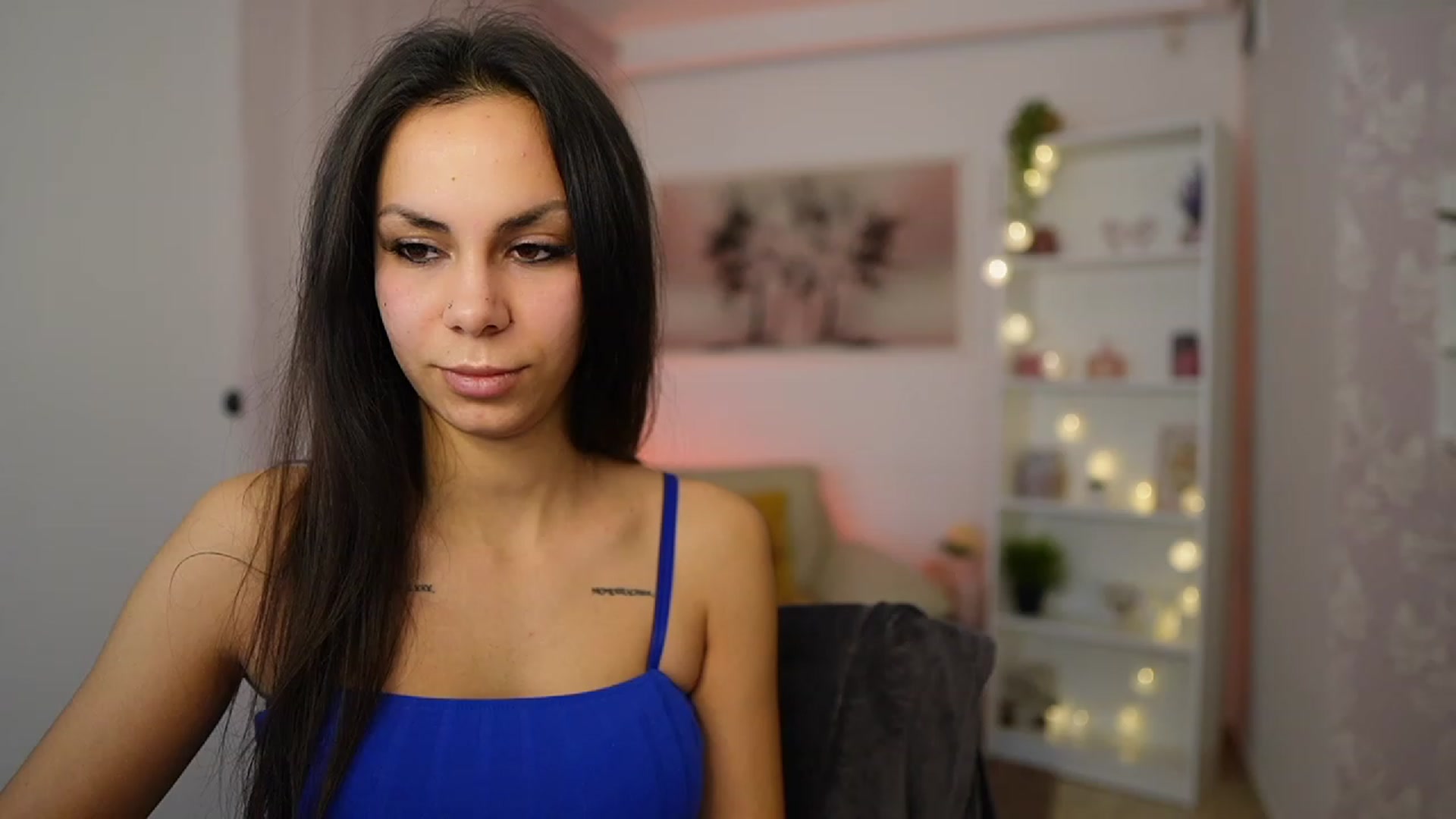 Gallery image thumbnail from Kyra_Angel's myfreecams stream on, 01/26/2024, 19:50 image 12 of 20
