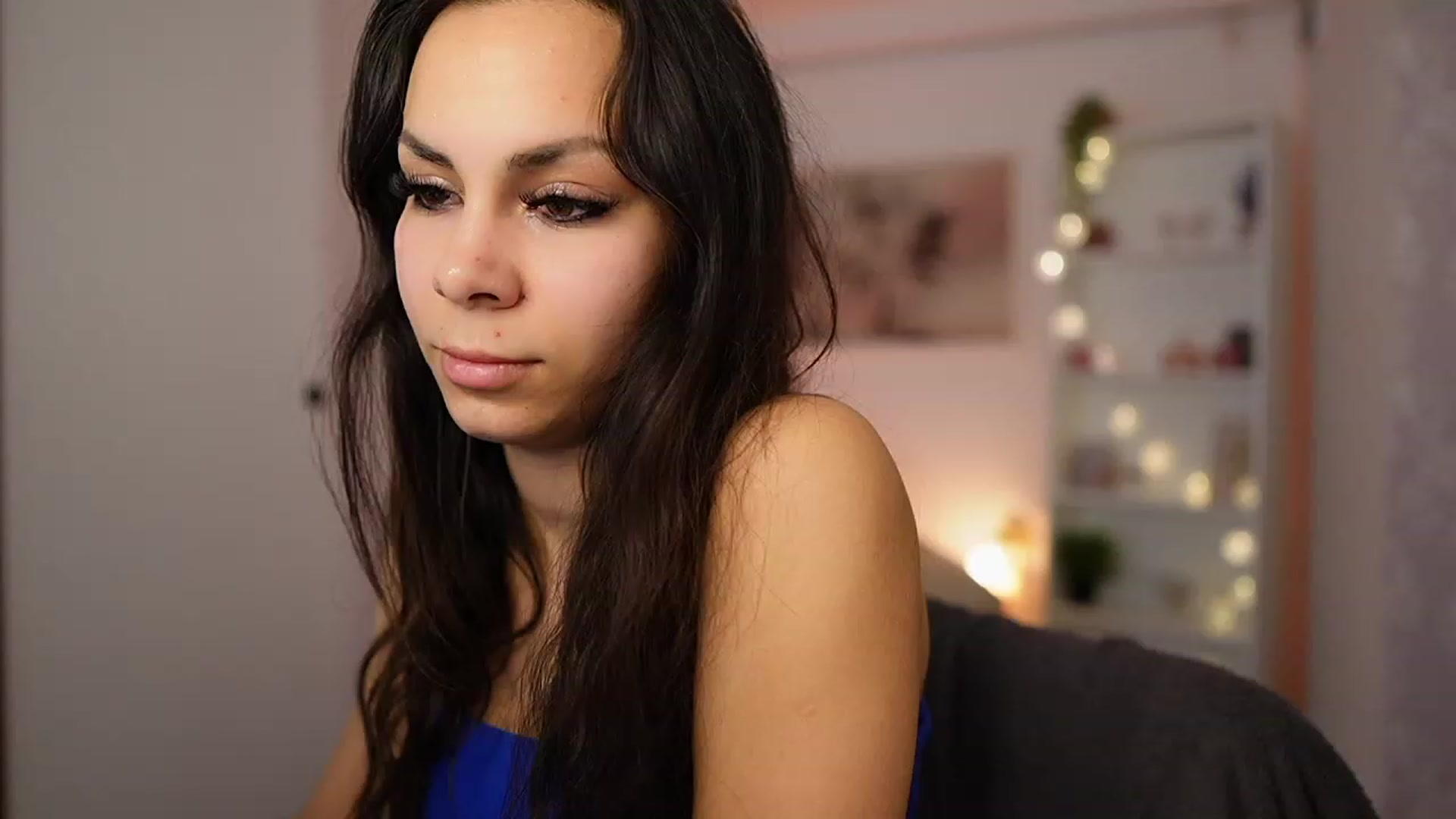 Gallery image thumbnail from Kyra_Angel's myfreecams stream on, 02/07/2024, 19:51 image 12 of 20