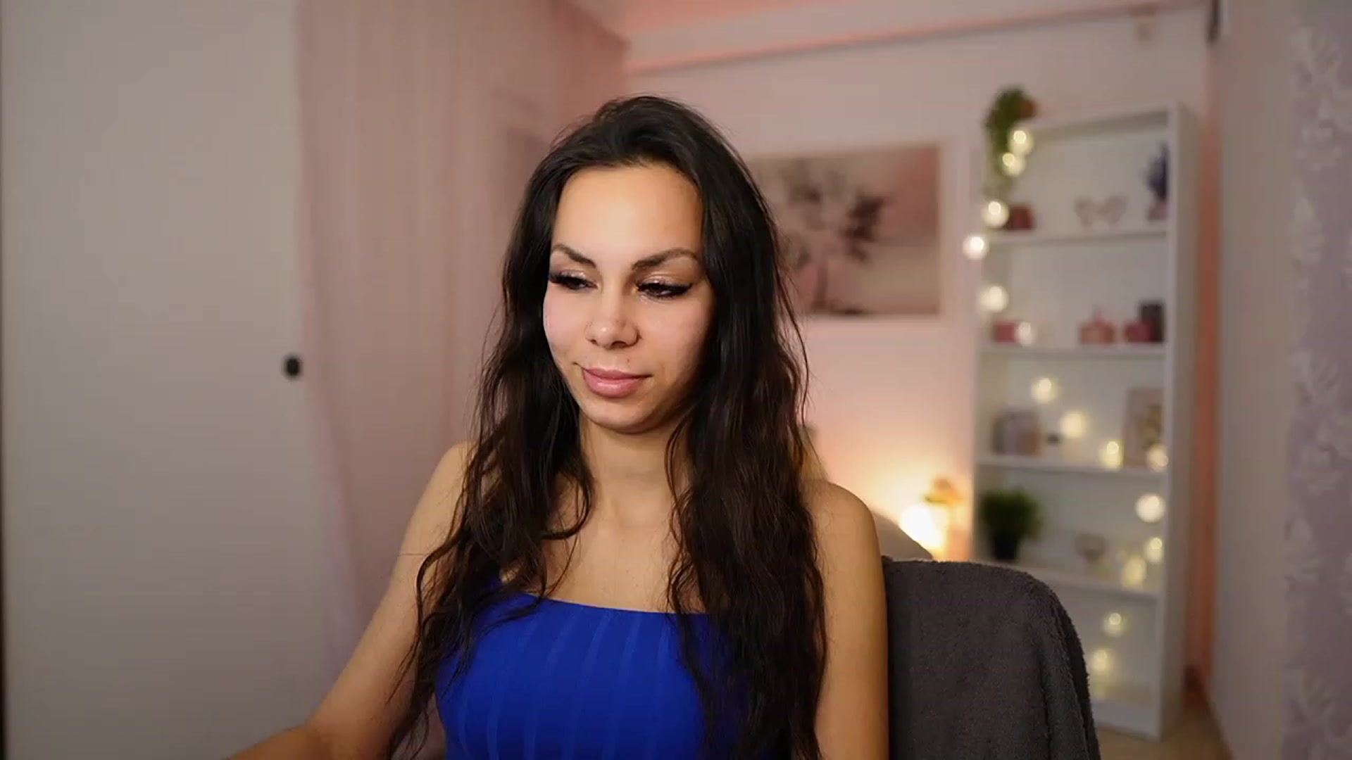 Gallery image thumbnail from Kyra_Angel's myfreecams stream on, 02/07/2024, 19:51 image 20 of 20