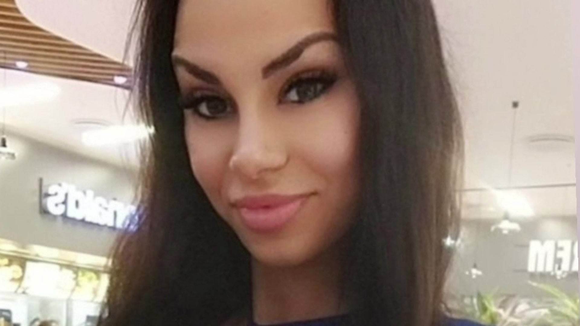 Gallery image thumbnail from Kyra_Angel's myfreecams stream on, 02/07/2024, 21:24 image 15 of 20