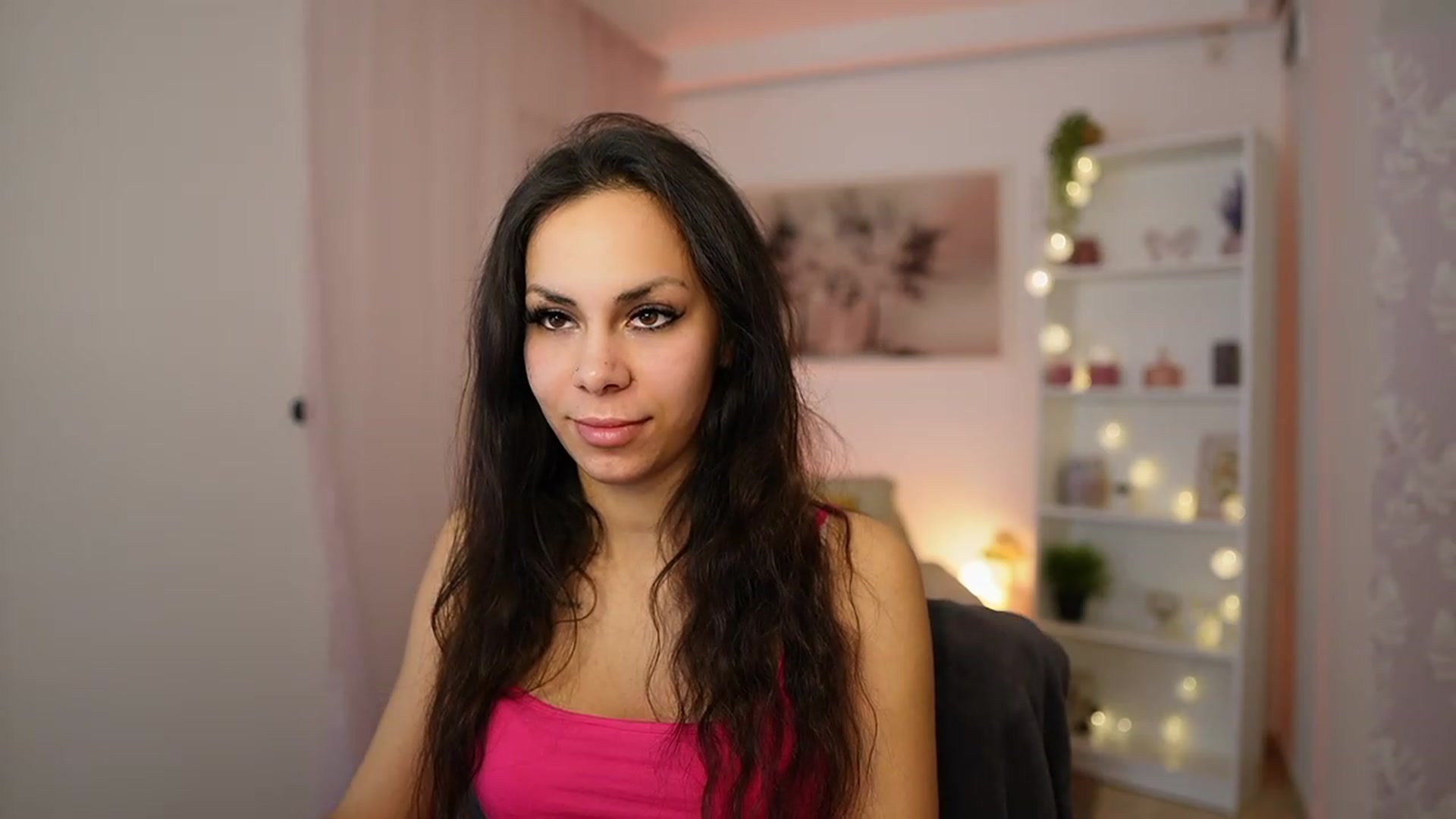 Gallery image thumbnail from Kyra_Angel's myfreecams stream on, 02/11/2024, 20:28 image 13 of 20
