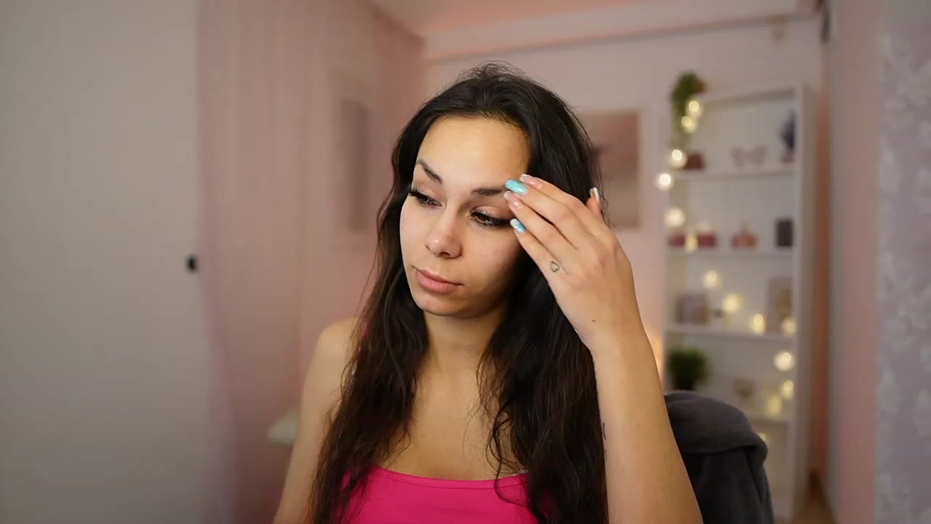 Gallery image thumbnail from Kyra_Angel's myfreecams stream on, 02/11/2024, 23:02 image 16 of 20