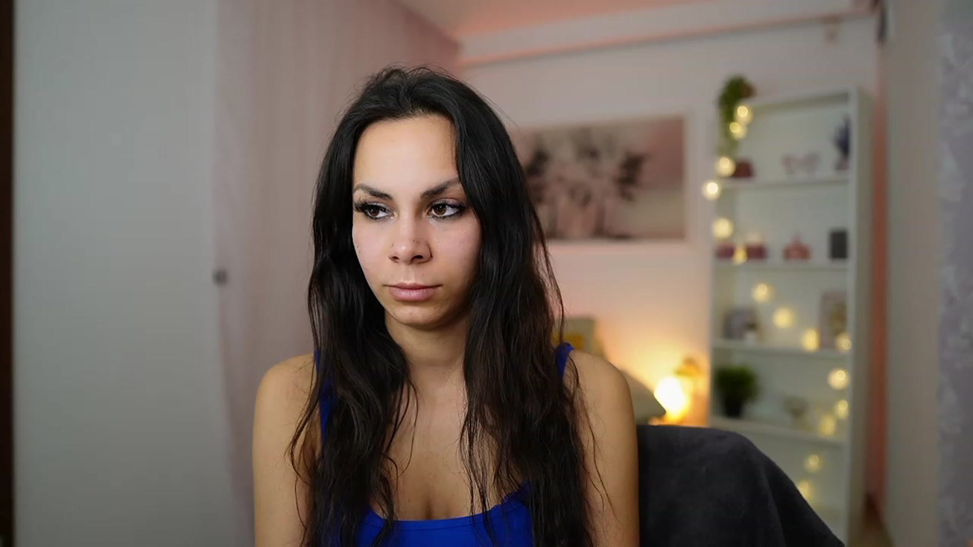 Gallery image thumbnail from Kyra_Angel's myfreecams stream on, 02/13/2024, 20:49 image 5 of 20