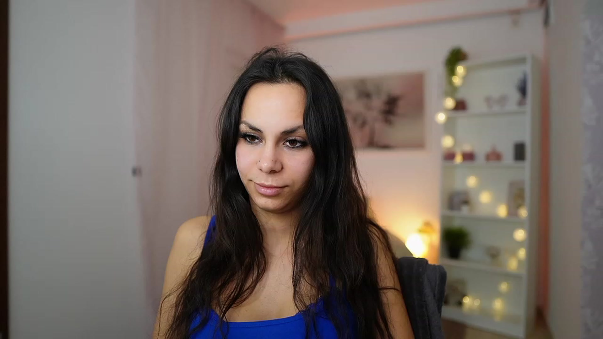 Gallery image thumbnail from Kyra_Angel's myfreecams stream on, 02/13/2024, 20:49 image 19 of 20