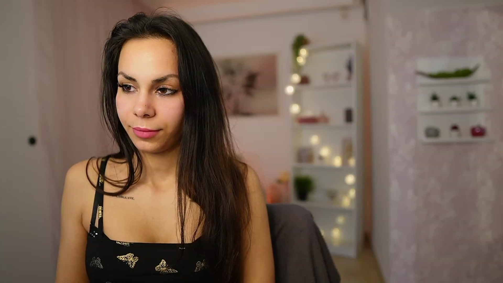 Gallery image thumbnail from Kyra_Angel's myfreecams stream on, 03/05/2024, 20:48 image 20 of 20