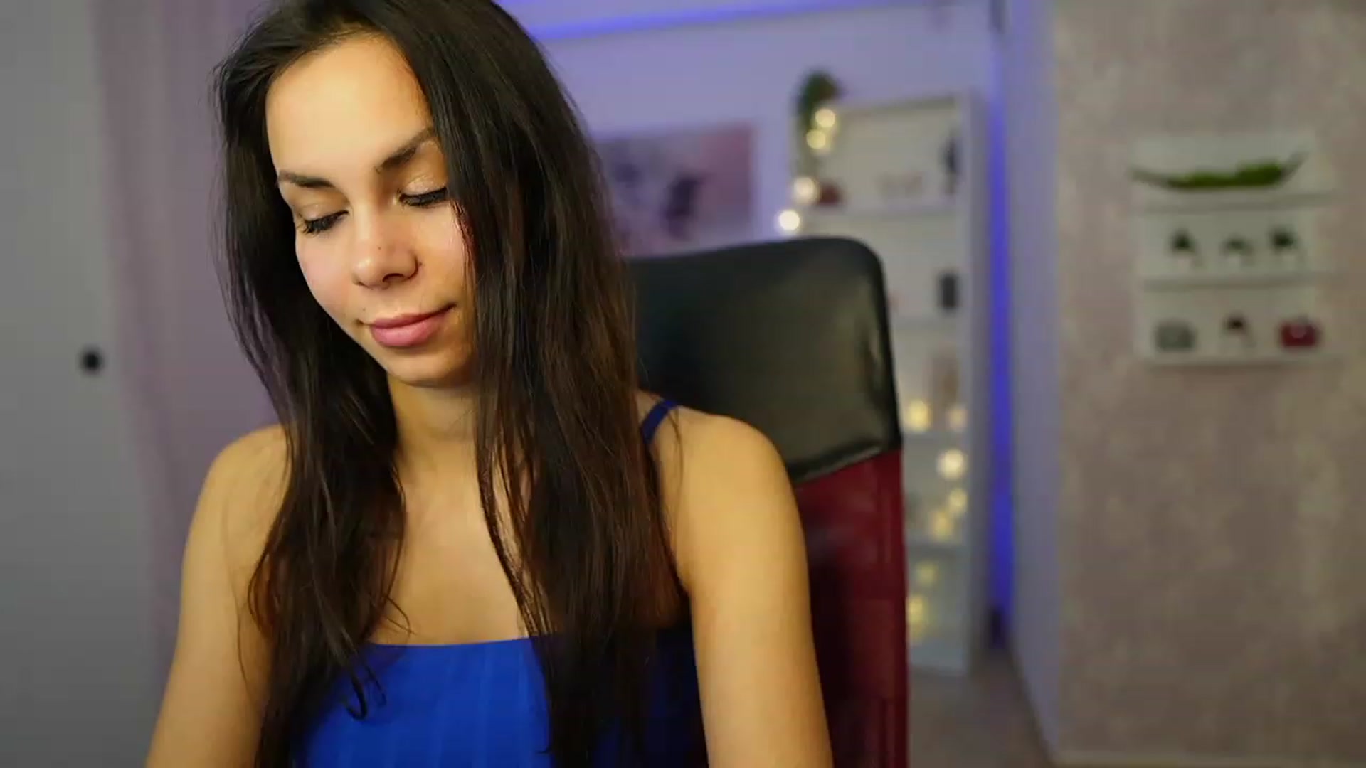 Gallery image thumbnail from Kyra_Angel's myfreecams stream on, 03/10/2024, 20:02 image 11 of 20