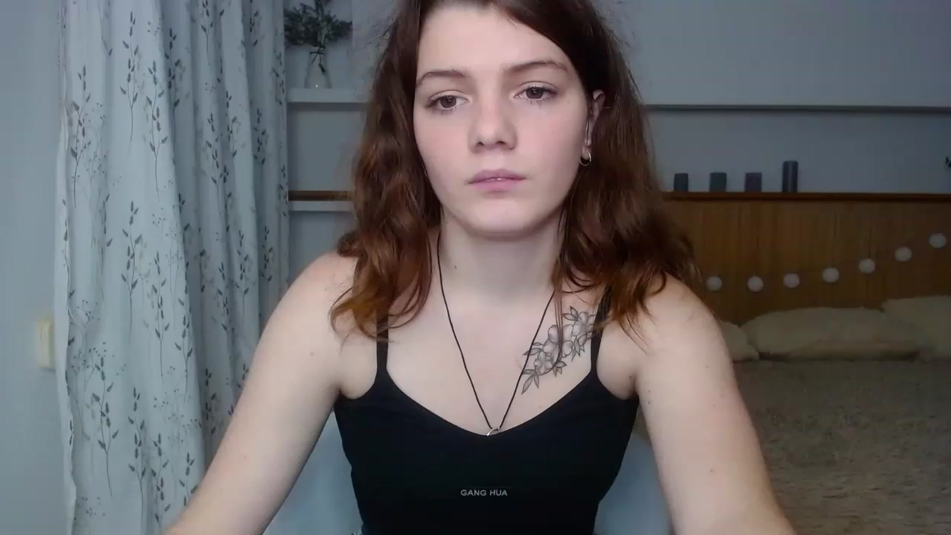 Gallery image thumbnail from L1ttle_kitty's myfreecams stream on, 11/21/2022, 10:29 image 15 of 20