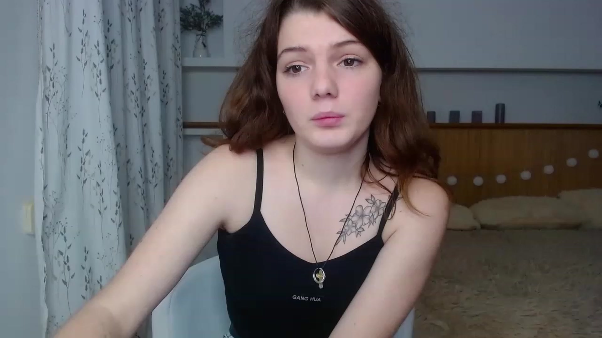 Gallery image thumbnail from L1ttle_kitty's myfreecams stream on, 11/21/2022, 10:29 image 2 of 20