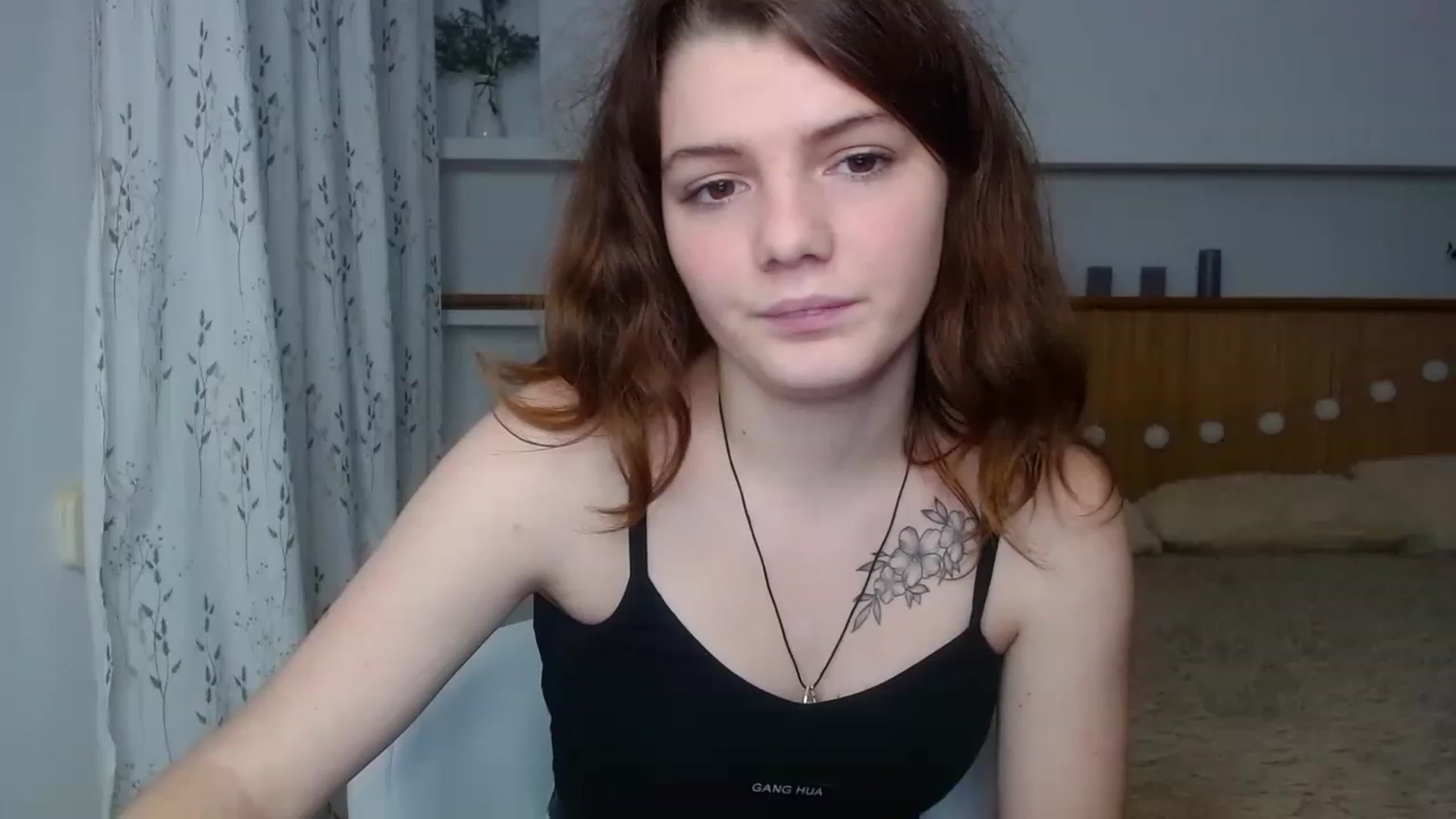 Gallery image thumbnail from L1ttle_kitty's myfreecams stream on, 11/21/2022, 10:29 image 7 of 20