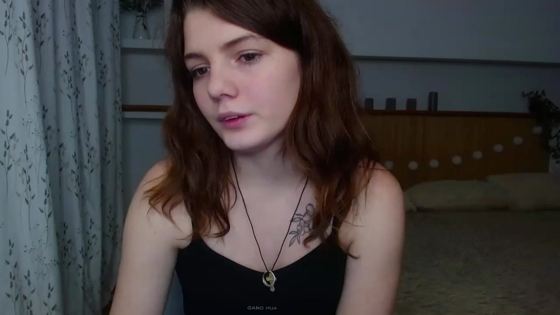 Gallery image thumbnail from L1ttle_kitty's myfreecams stream on, 11/21/2022, 11:17 image 9 of 20