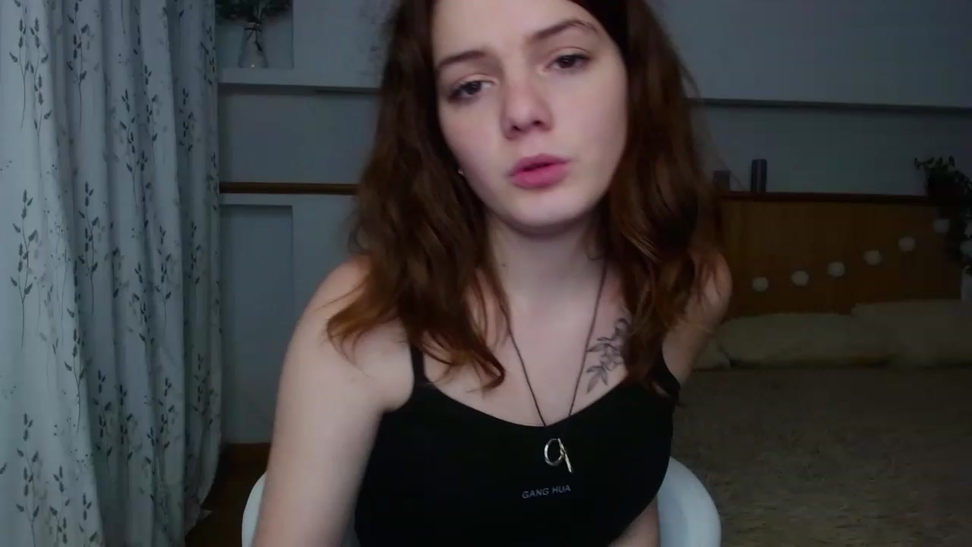 Gallery image thumbnail from L1ttle_kitty's myfreecams stream on, 11/21/2022, 11:17 image 12 of 20
