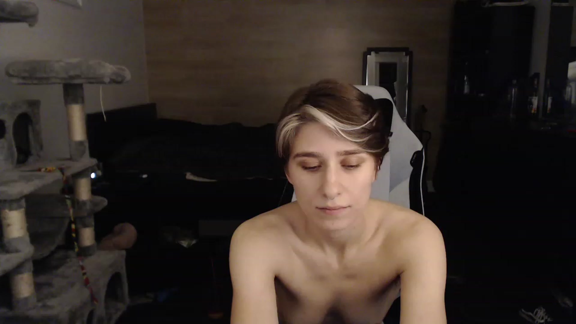 Gallery image thumbnail from L4DYBUG's myfreecams stream on, 02/09/2023, 07:23 image 8 of 20