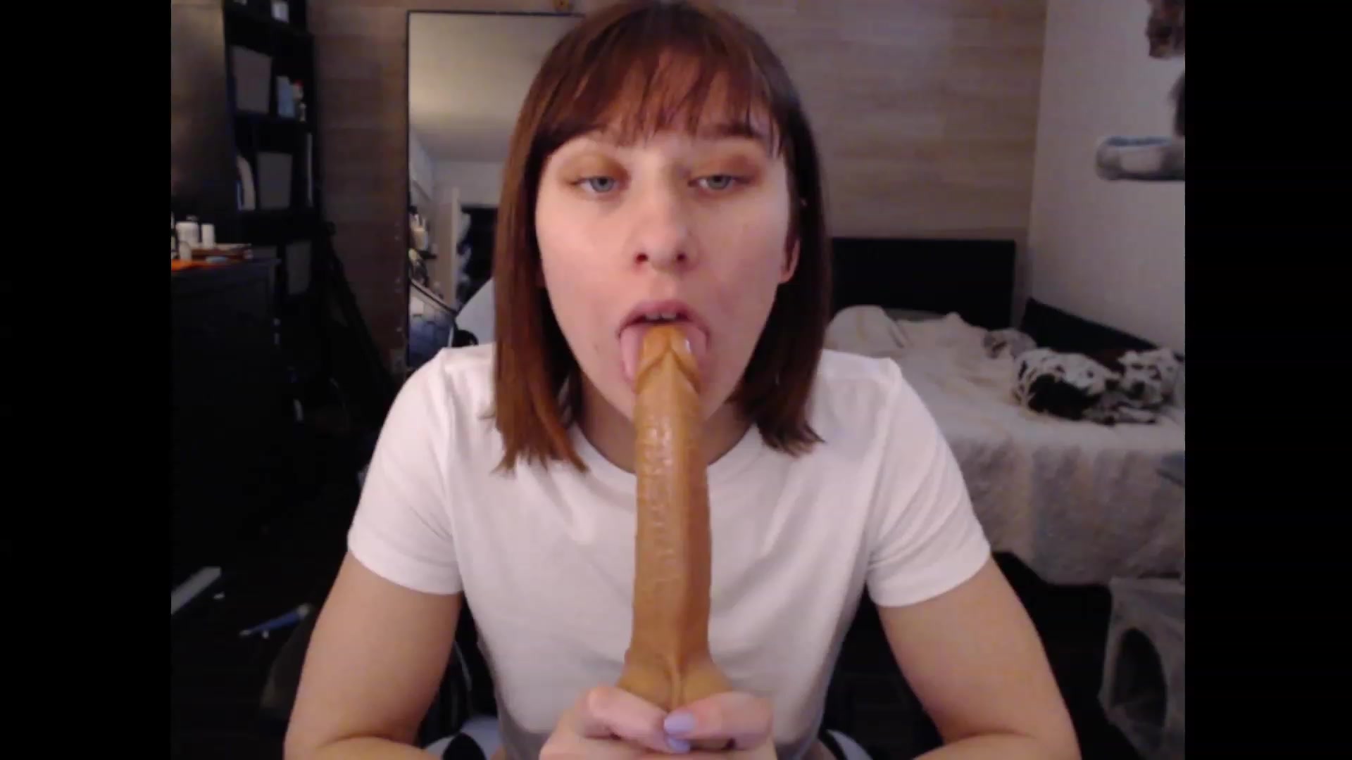 Gallery image thumbnail from LADYBUG's myfreecams stream on, 02/01/2024, 18:50 image 4 of 20