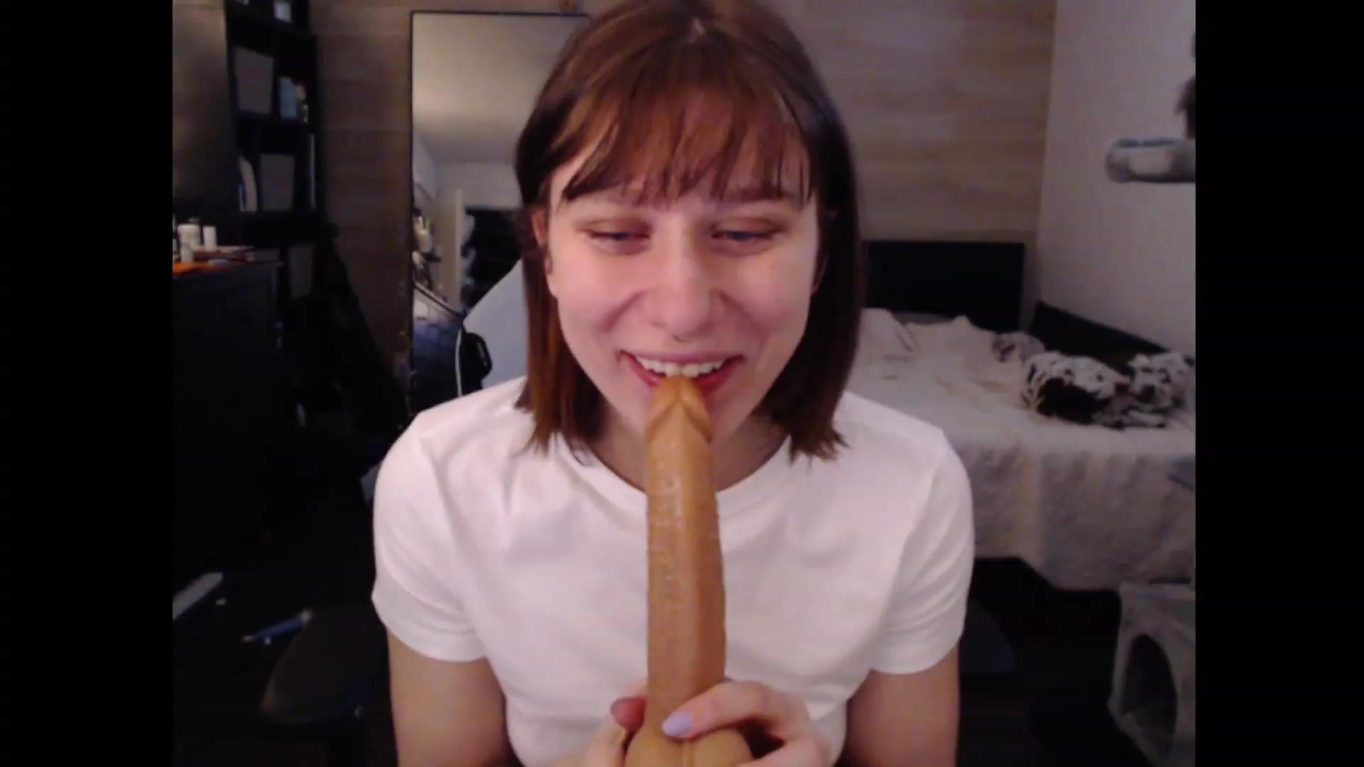 Gallery image thumbnail from LADYBUG's myfreecams stream on, 02/01/2024, 18:50 image 5 of 20