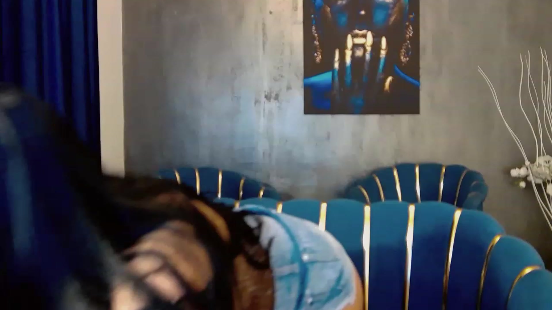 Gallery image thumbnail from LADY_AAA's myfreecams stream on, 02/16/2023, 24:45 image 13 of 20