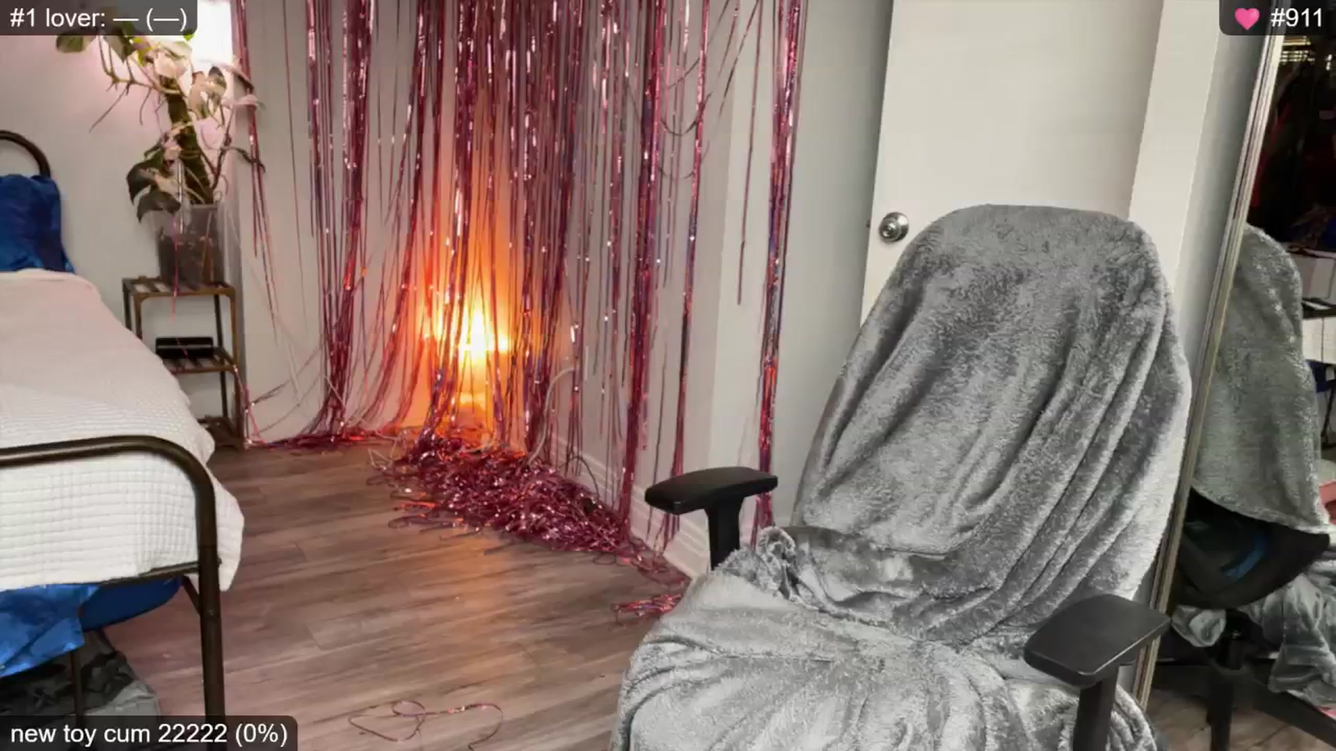 Gallery image thumbnail from LAINE4EVER's myfreecams stream on, 11/22/2024, 22:47 image 2 of 20