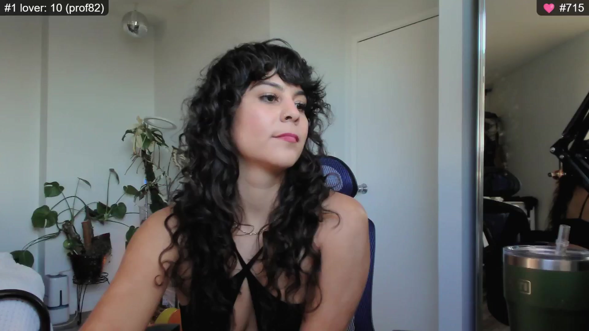 Gallery image thumbnail from LAINE4EVER's myfreecams stream on, 11/25/2024, 22:38 image 12 of 20