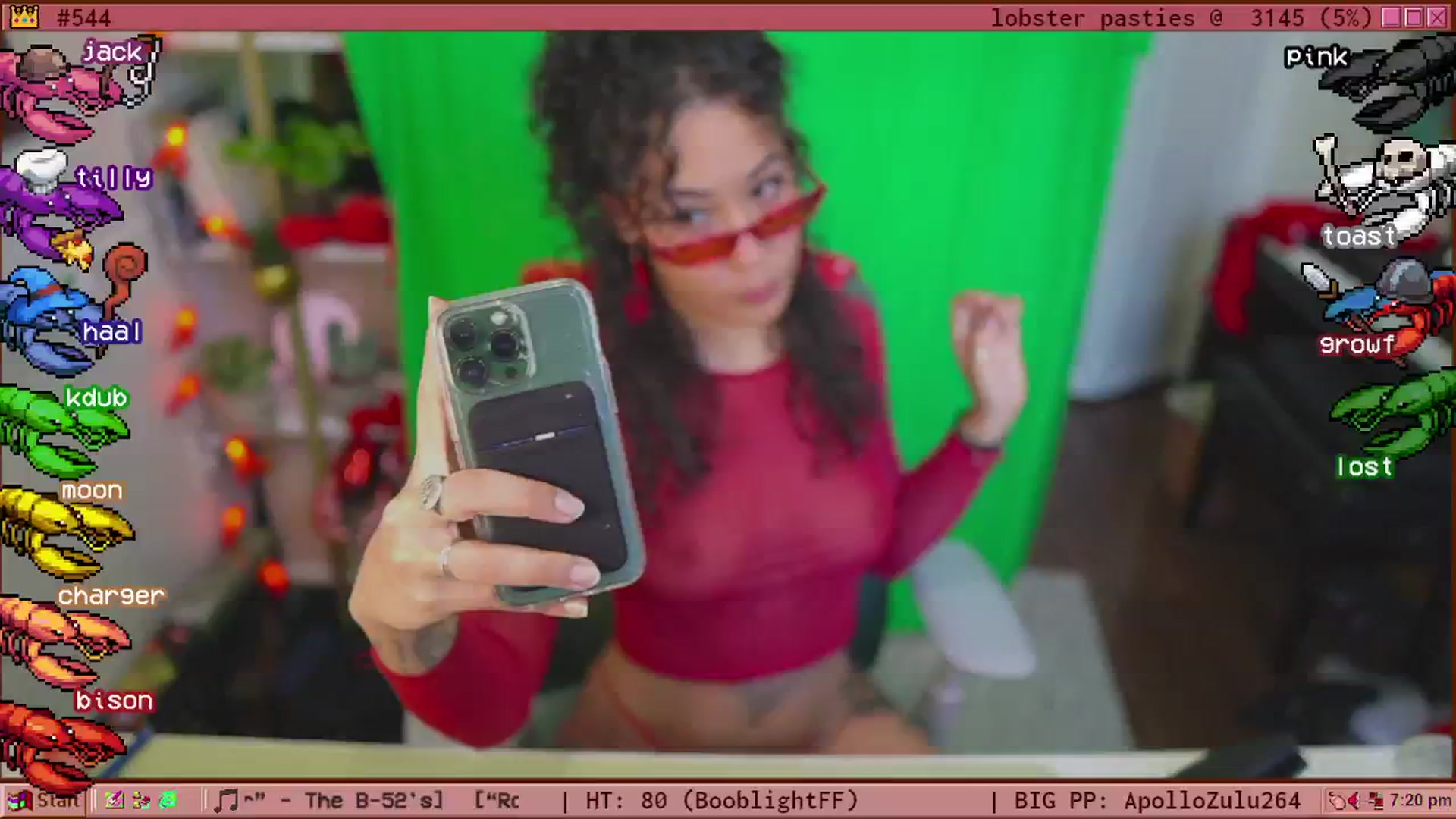 Gallery image thumbnail from LANGOSTA's myfreecams stream on, 06/16/2024, 24:01 image 1 of 20