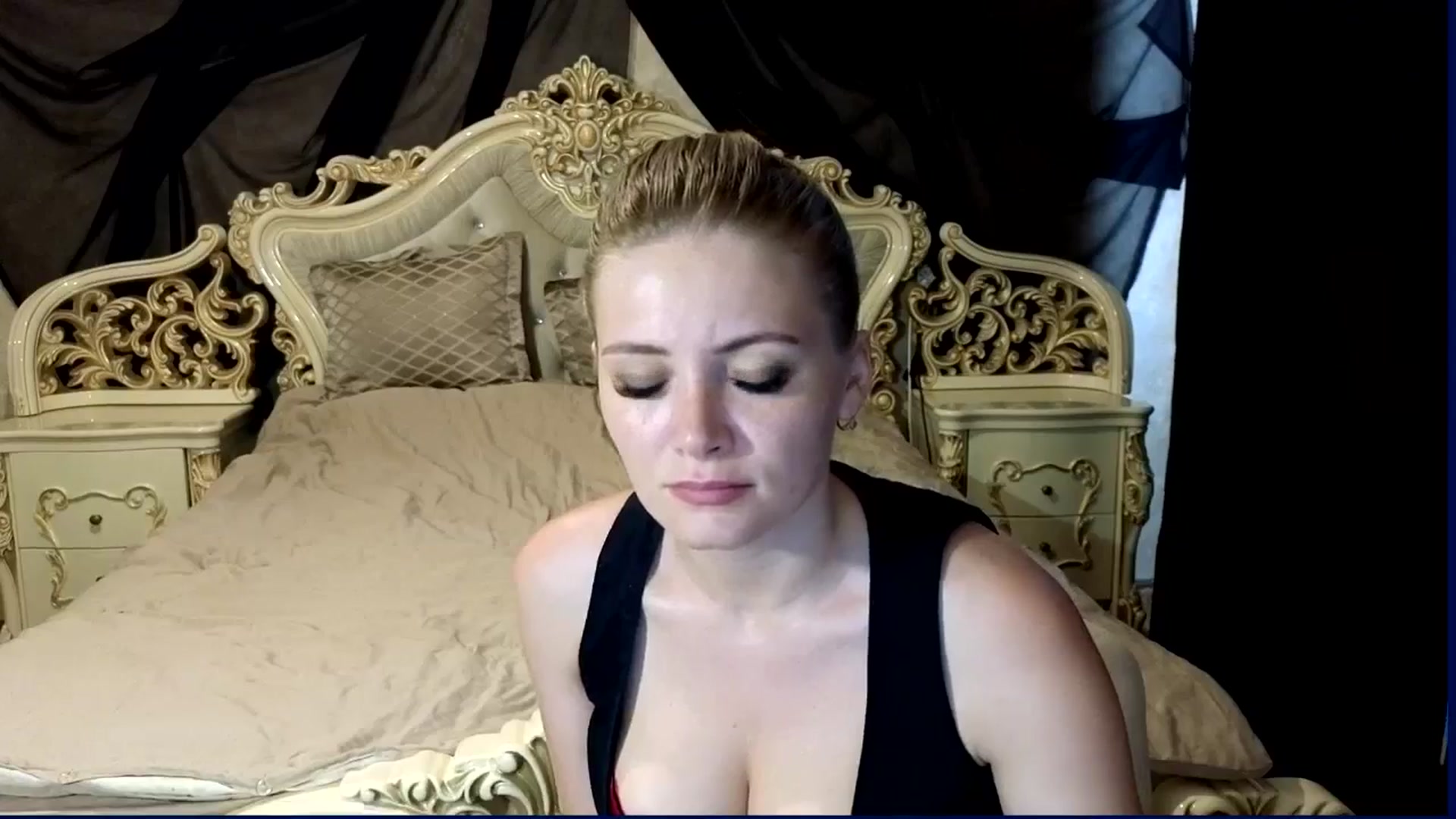 Gallery image thumbnail from LEAM_LEE's myfreecams stream on, 07/07/2024, 09:48 image 18 of 20