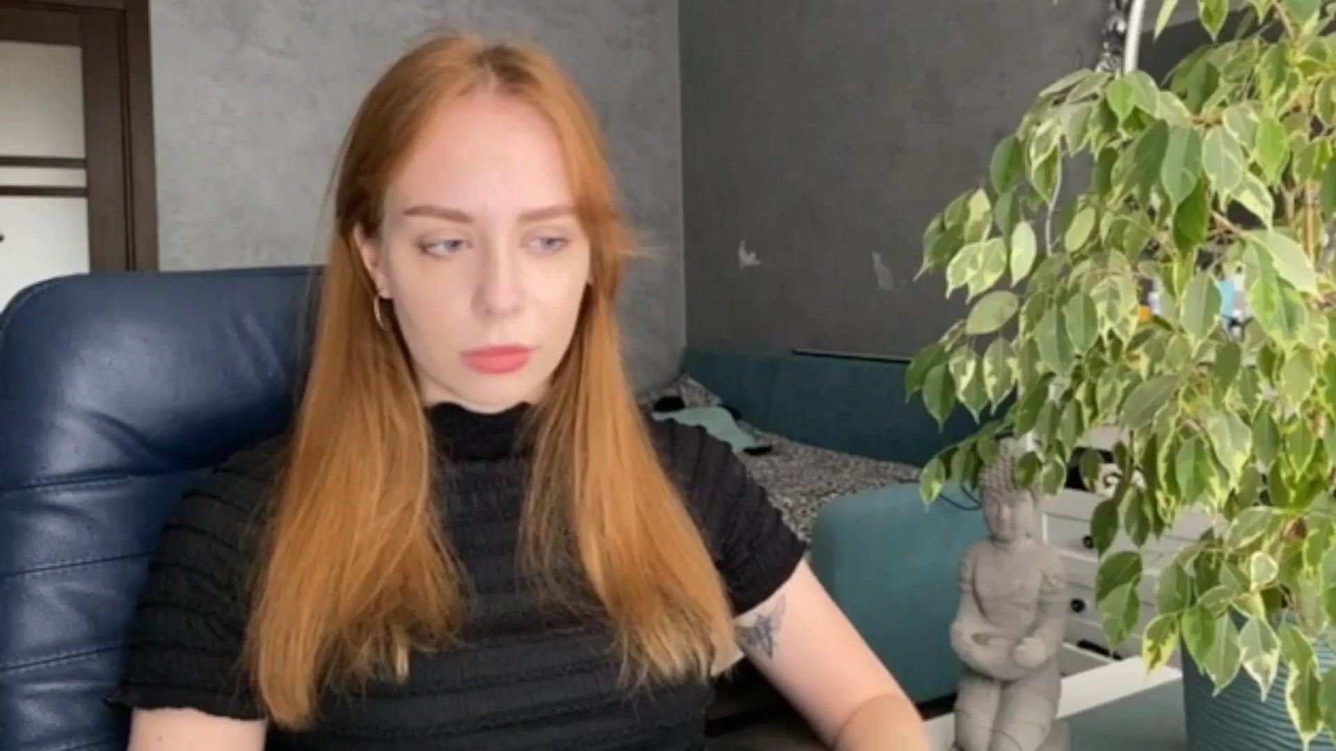 Gallery image thumbnail from LENORE's myfreecams stream on, 04/25/2025, 10:00 image 2 of 20
