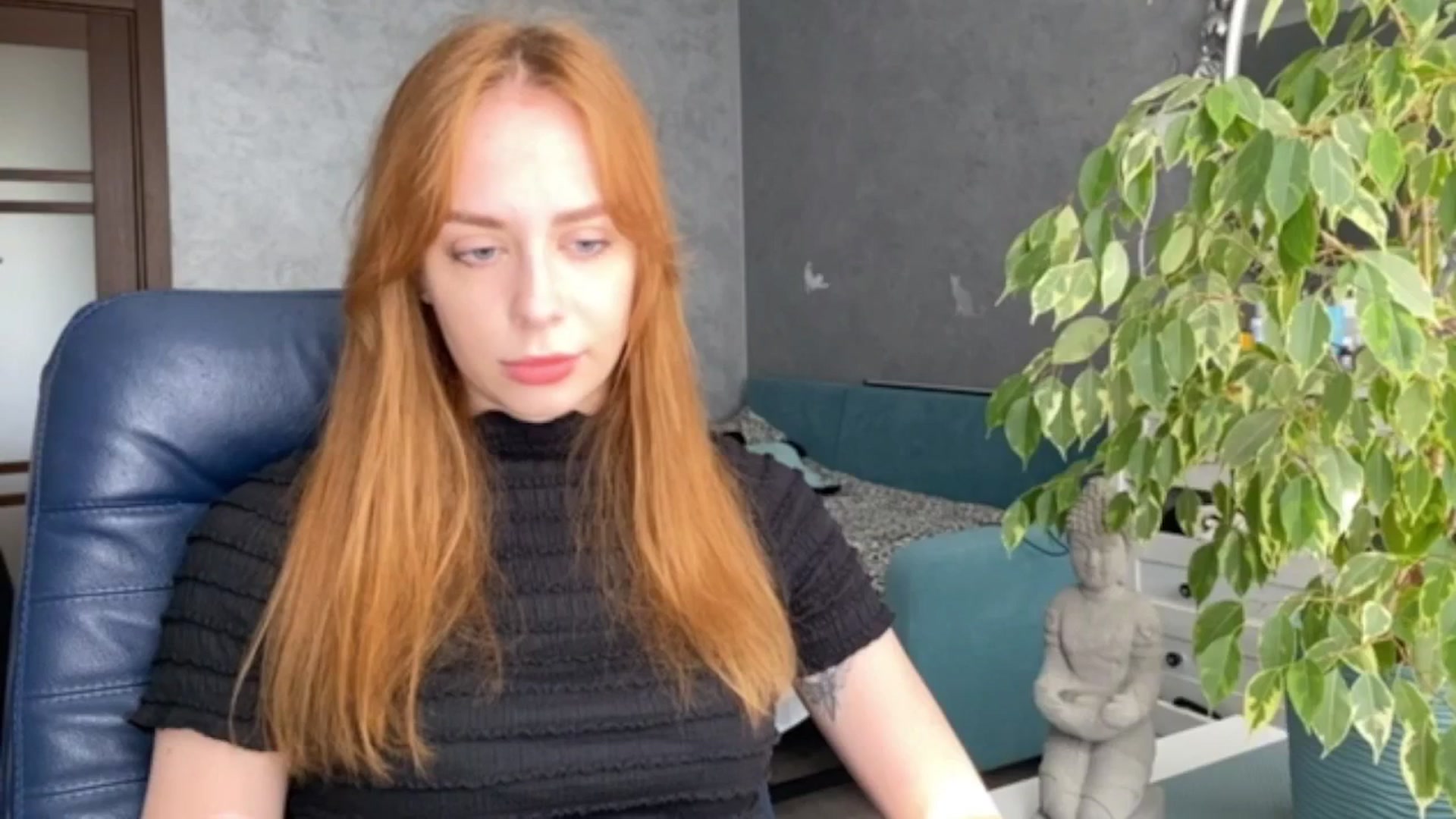 Gallery image thumbnail from LENORE's myfreecams stream on, 04/25/2025, 10:00 image 13 of 20