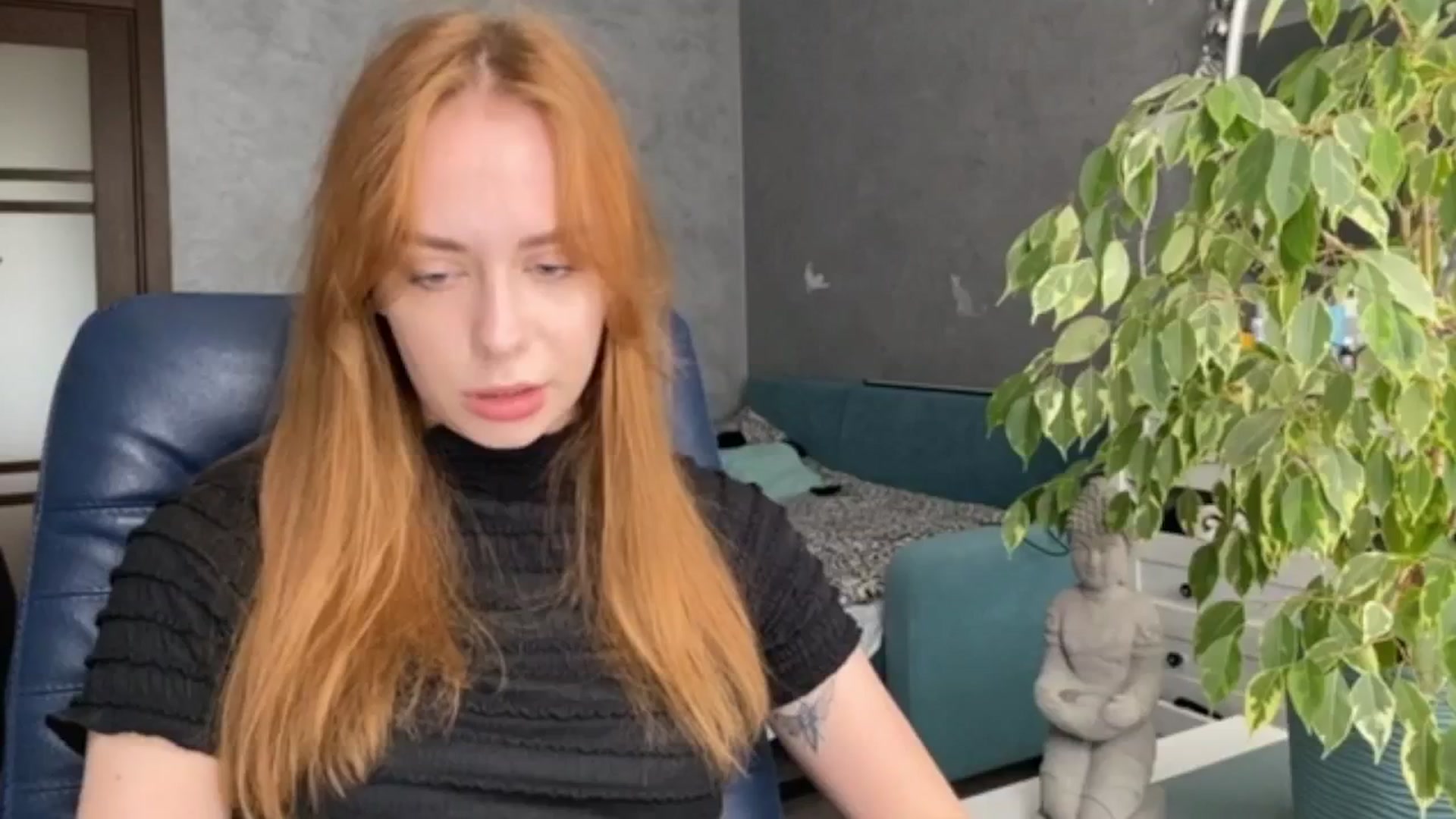 Gallery image thumbnail from LENORE's myfreecams stream on, 04/25/2025, 10:14 image 19 of 20