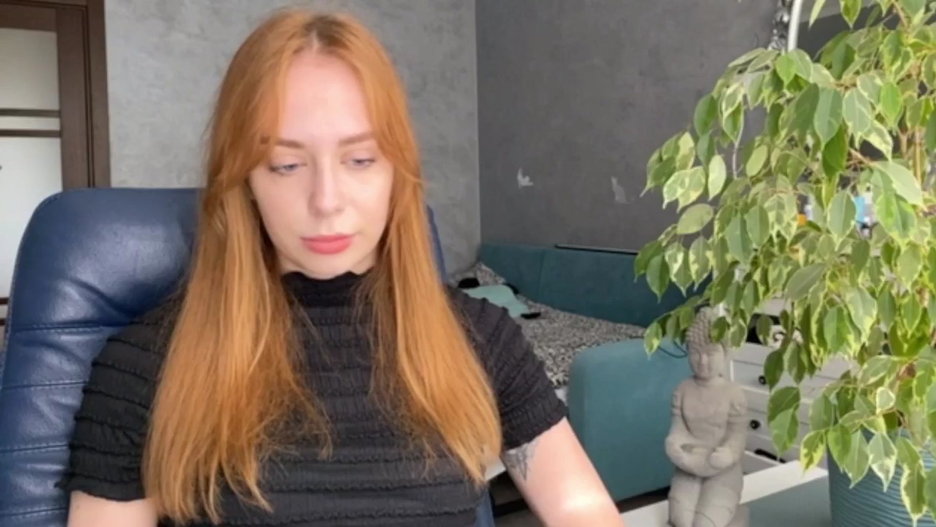 Gallery image thumbnail from LENORE's myfreecams stream on, 04/25/2025, 10:14 image 2 of 20