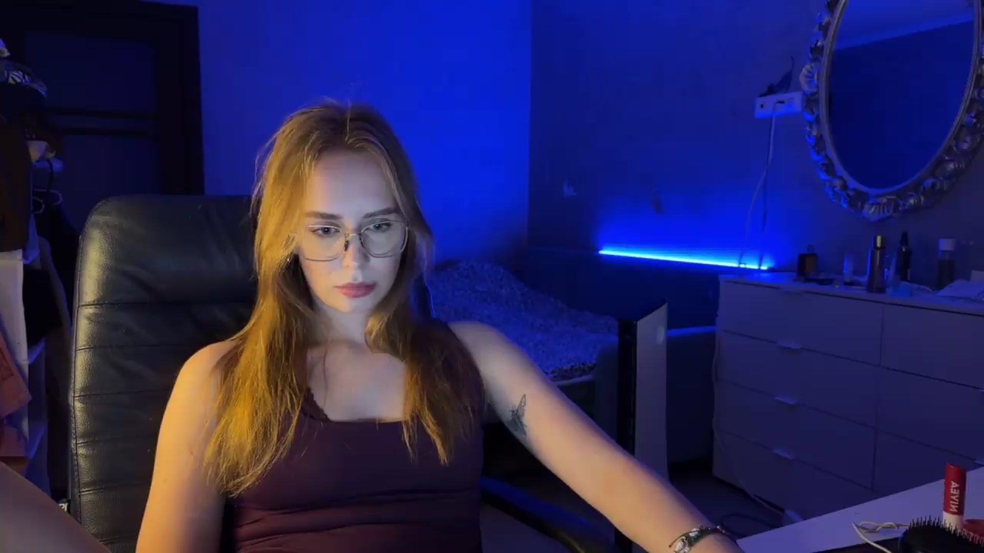 Gallery image thumbnail from LENORE's myfreecams stream on, 07/05/2026, 24:17 image 18 of 20