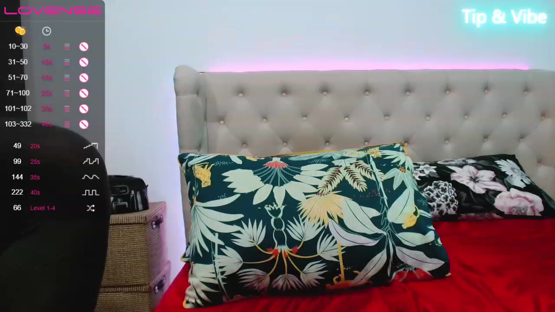 Gallery image thumbnail from LEXY_SUN's myfreecams stream on, 12/03/2022, 22:48 image 12 of 20