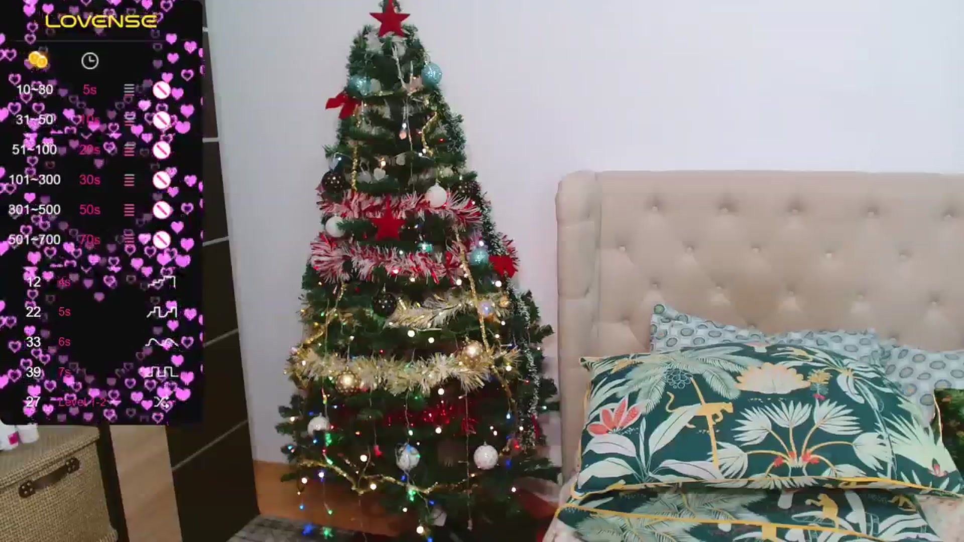 Gallery image thumbnail from LEXY_SUN's myfreecams stream on, 01/03/2024, 24:02 image 18 of 20