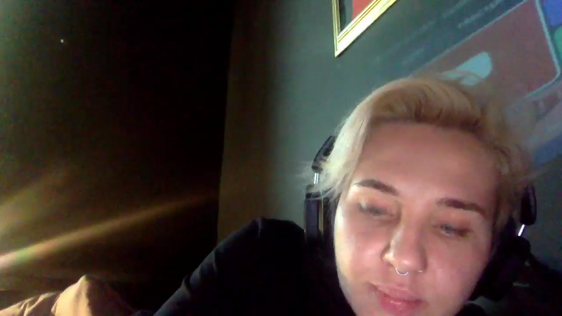 Gallery image thumbnail from LILLOU's myfreecams stream on, 07/05/2025, 17:23 image 18 of 20