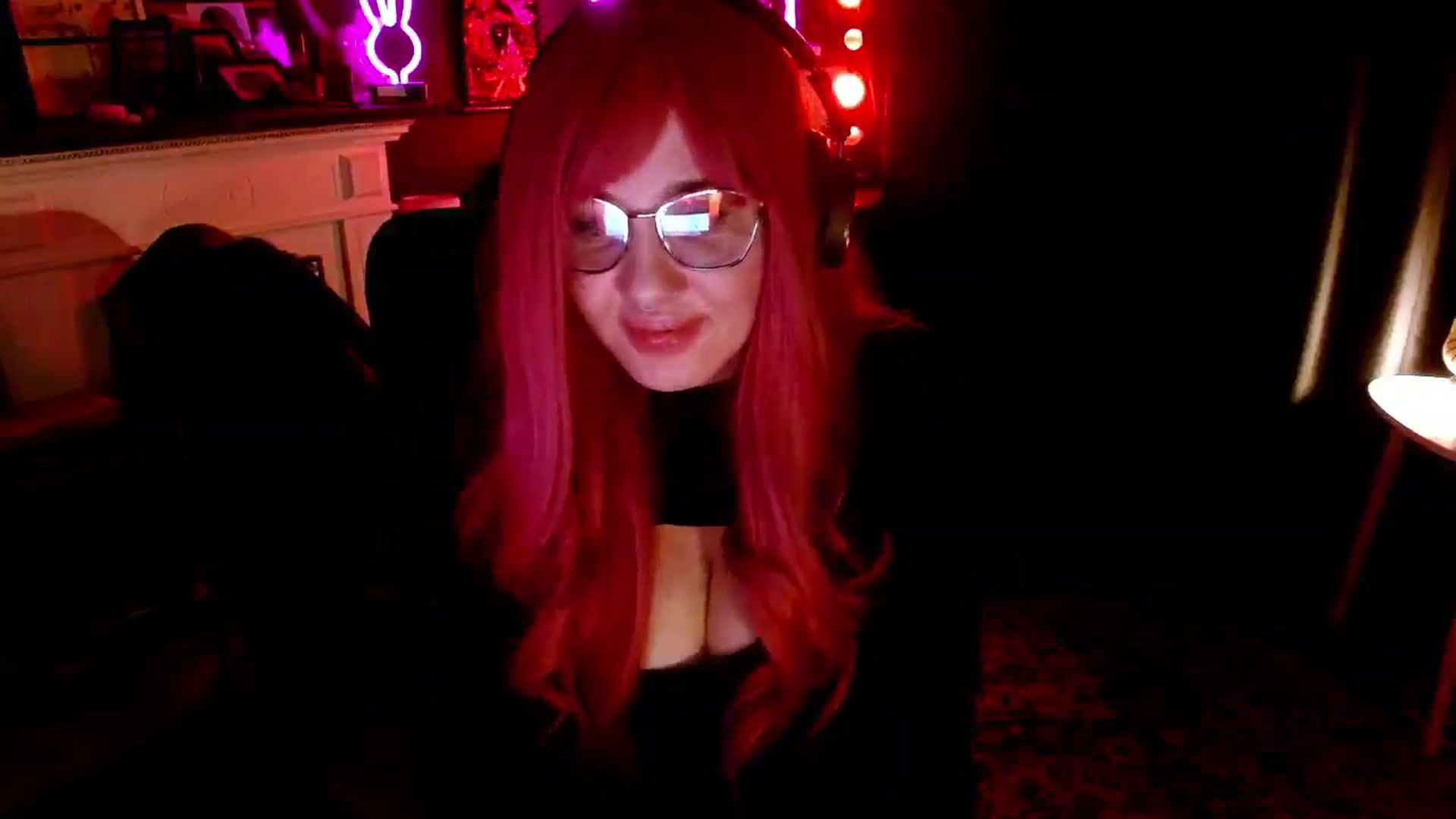 Gallery image thumbnail from LILLOU's myfreecams stream on, 07/05/2025, 19:05 image 5 of 20