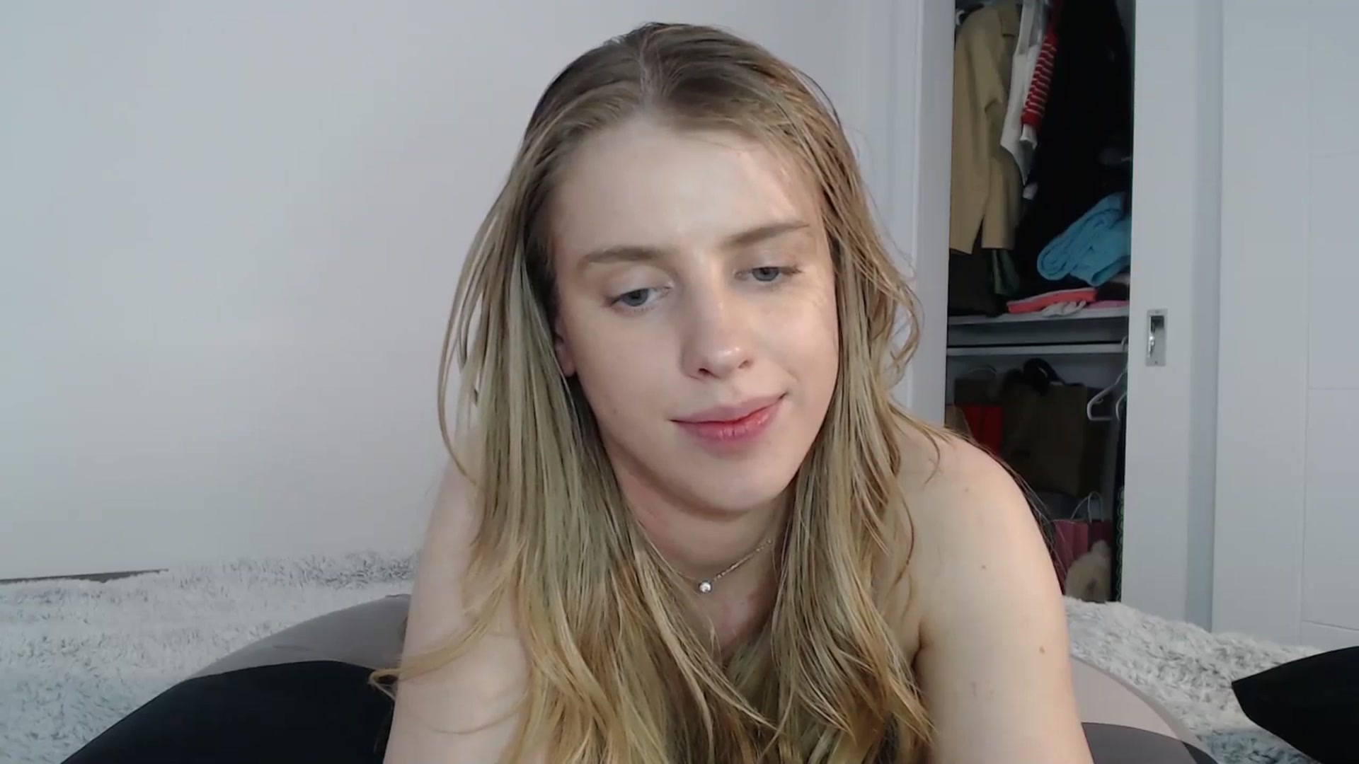 Gallery image thumbnail from LIONESS_1's myfreecams stream on, 02/15/2026, 23:29 image 12 of 20
