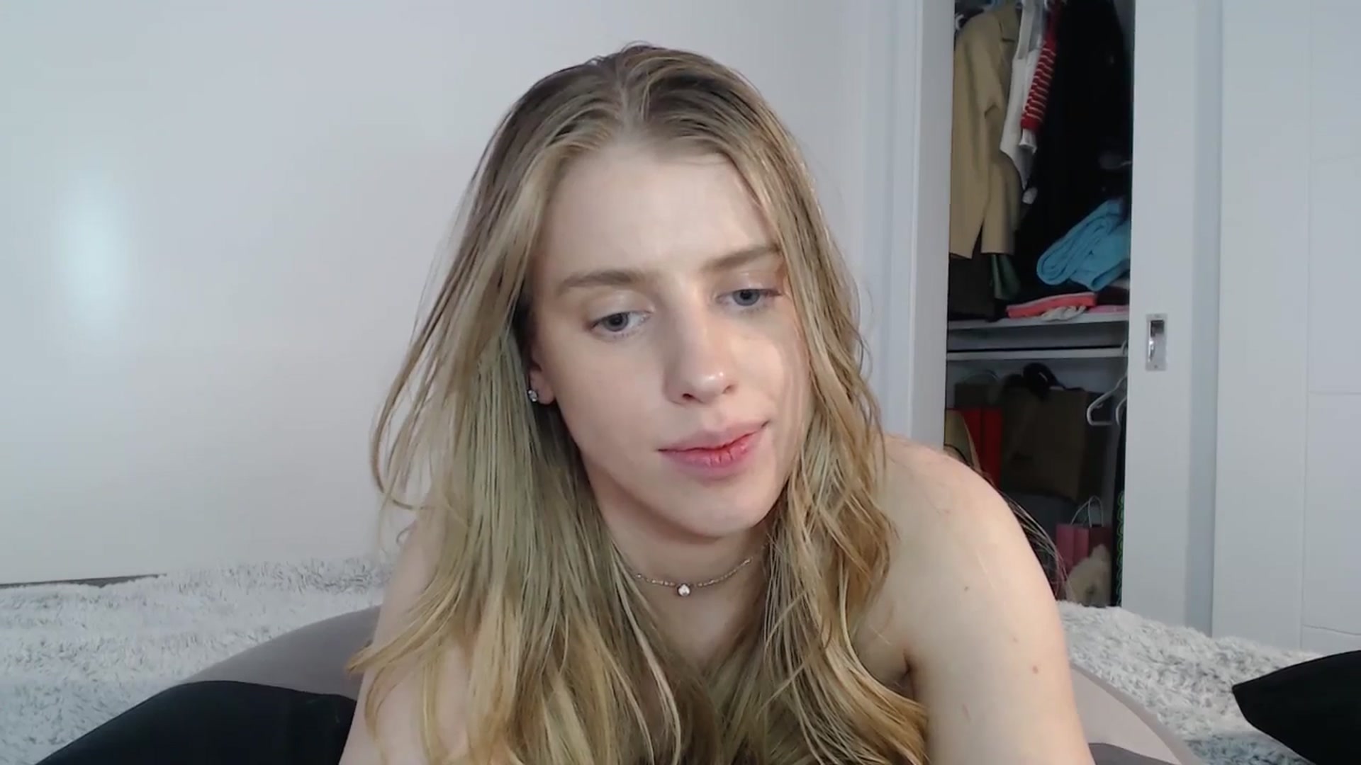 Gallery image thumbnail from LIONESS_1's myfreecams stream on, 02/15/2026, 23:29 image 2 of 20