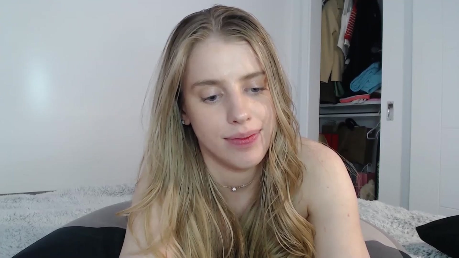 Gallery image thumbnail from LIONESS_1's myfreecams stream on, 02/15/2026, 23:29 image 3 of 20