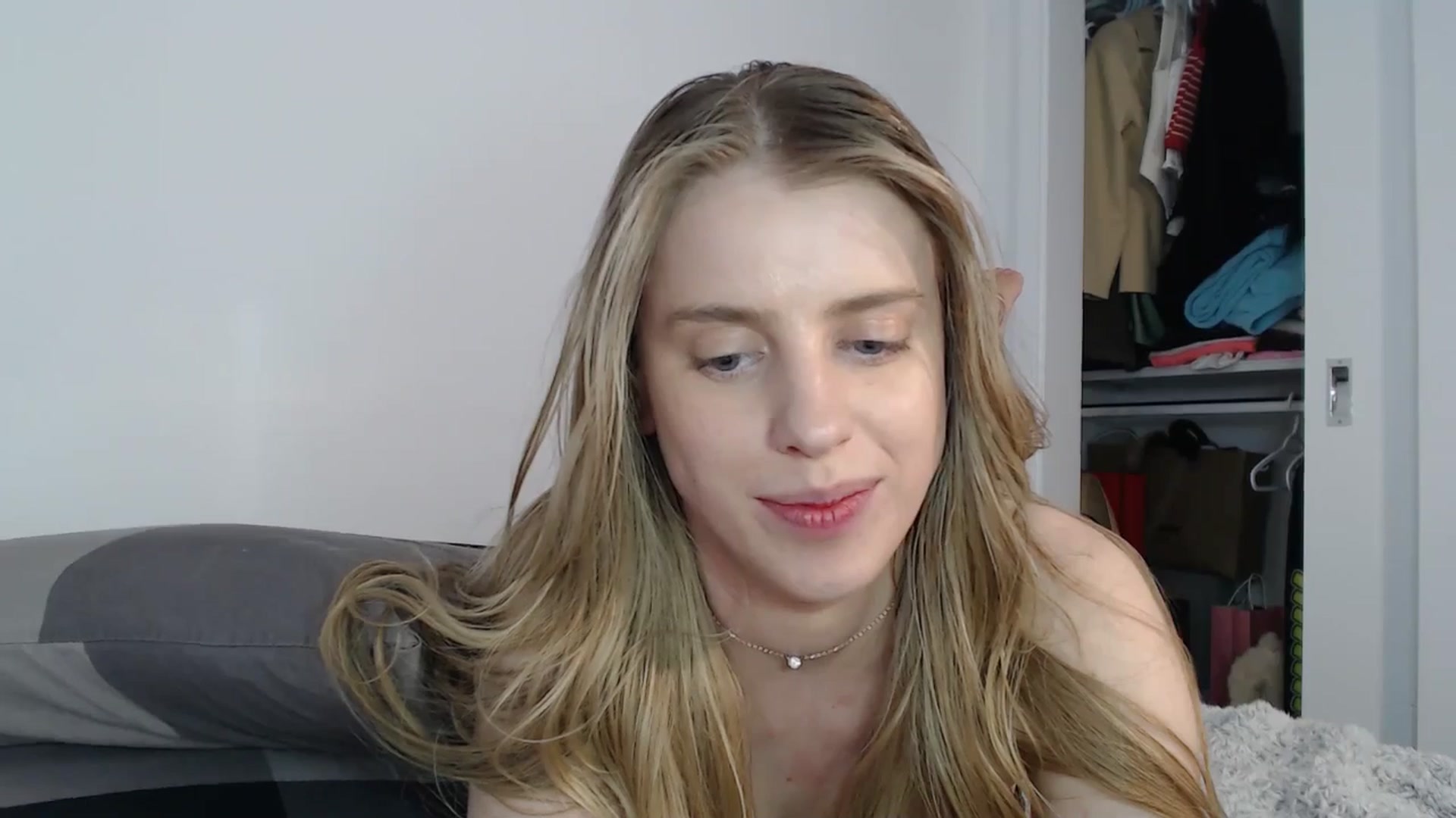 Gallery image thumbnail from LIONESS_1's myfreecams stream on, 02/15/2026, 23:29 image 18 of 20