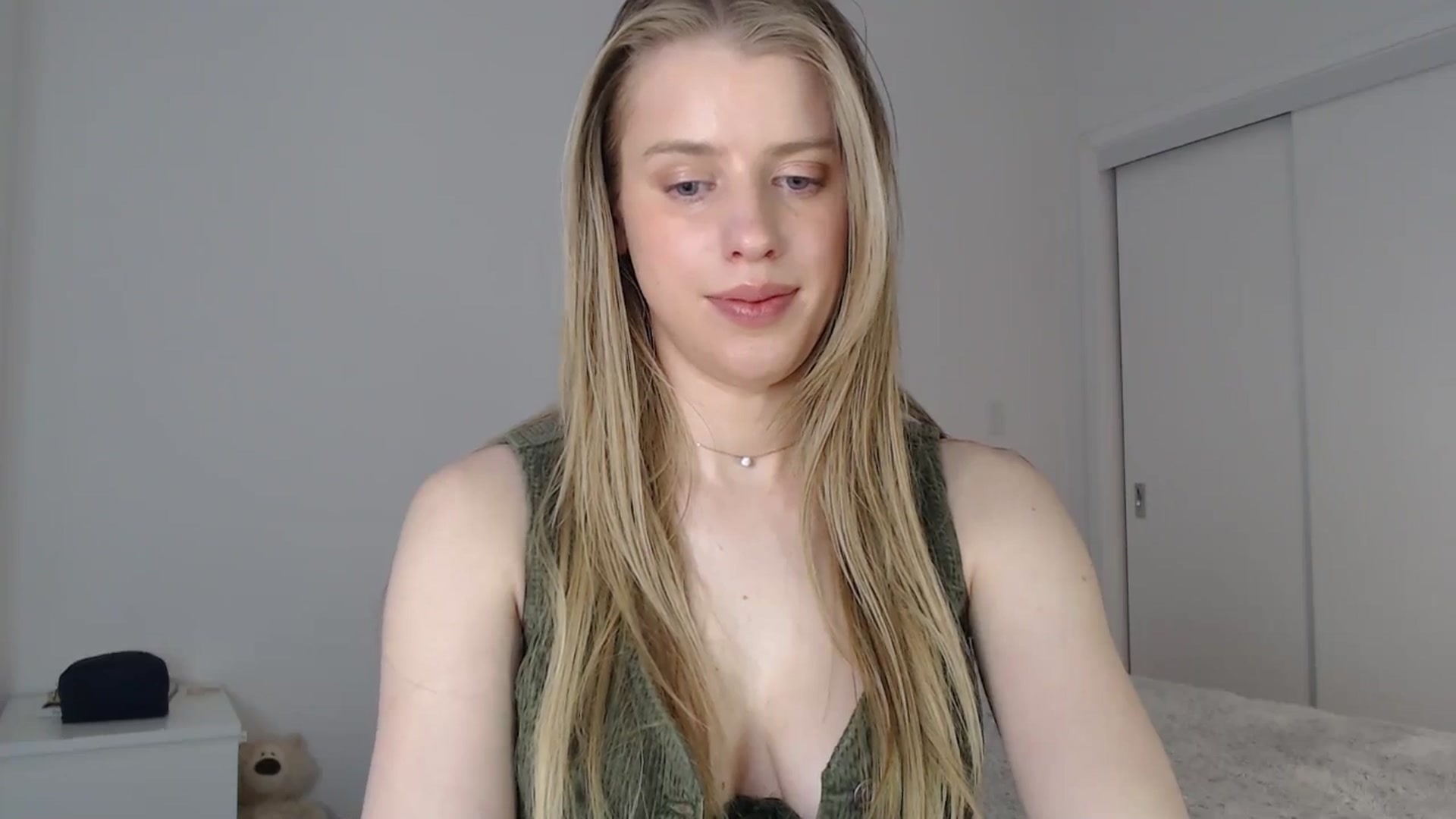 Gallery image thumbnail from LIONESS_1's myfreecams stream on, 02/21/2026, 21:06 image 14 of 20